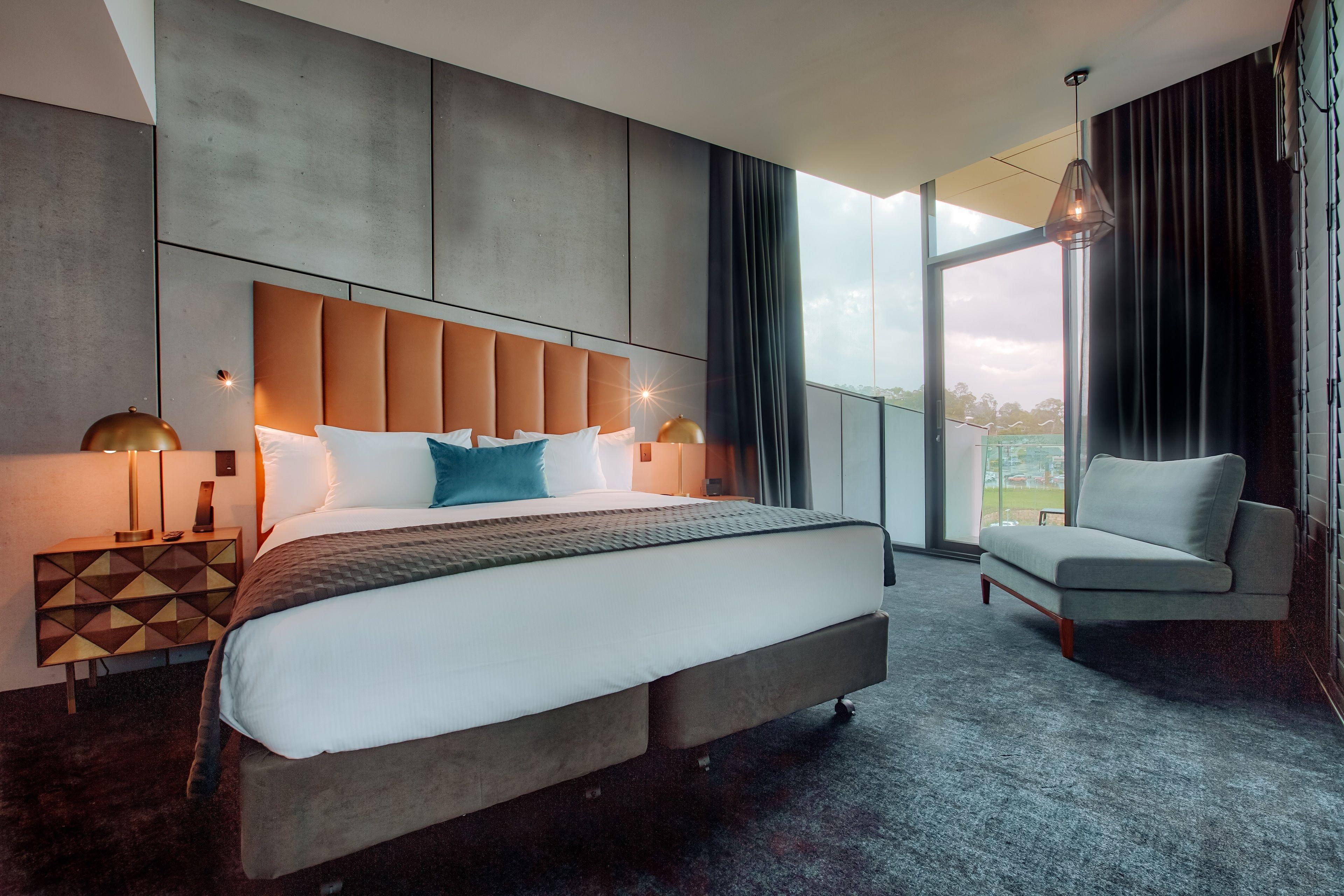 Hotel Eatons Hill 4*