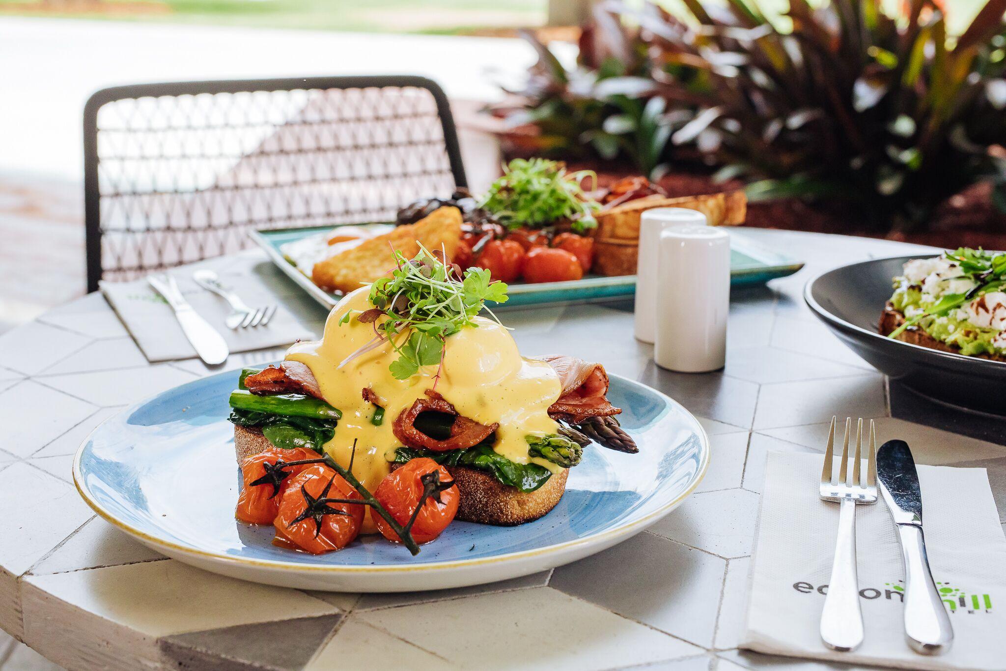 Eatons Hill 4* Brisbane