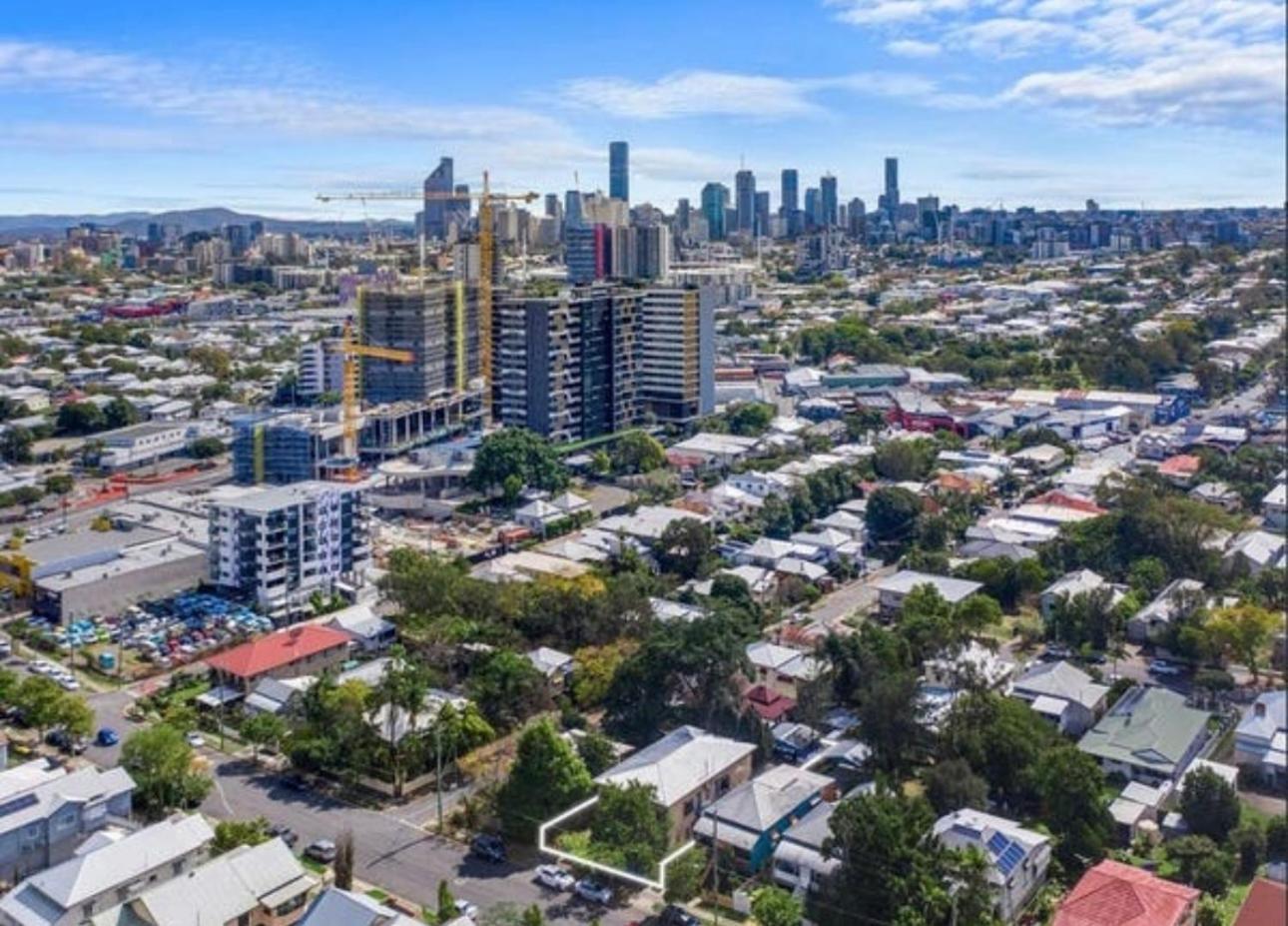 Ensuite Bathroom Near Kangaroo Point And Gabba Cricket Stadium Guest house