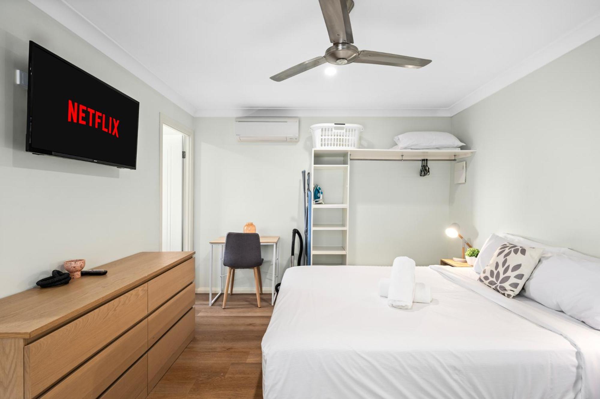 Smart Self Check-in - Sunnybank Station Apartment *