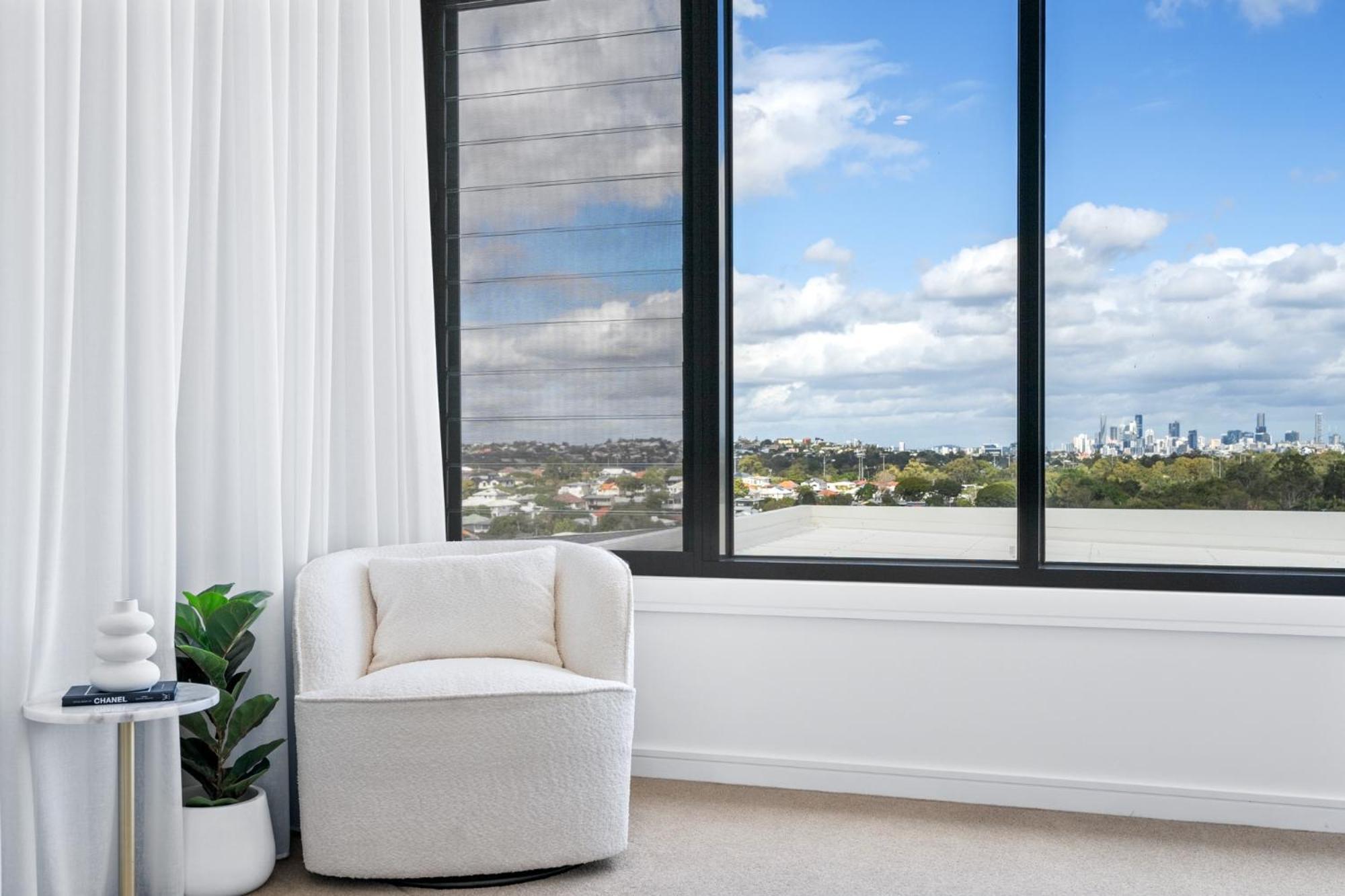 Holiday home Deluxe 4-bed With Pool & Fire Pit