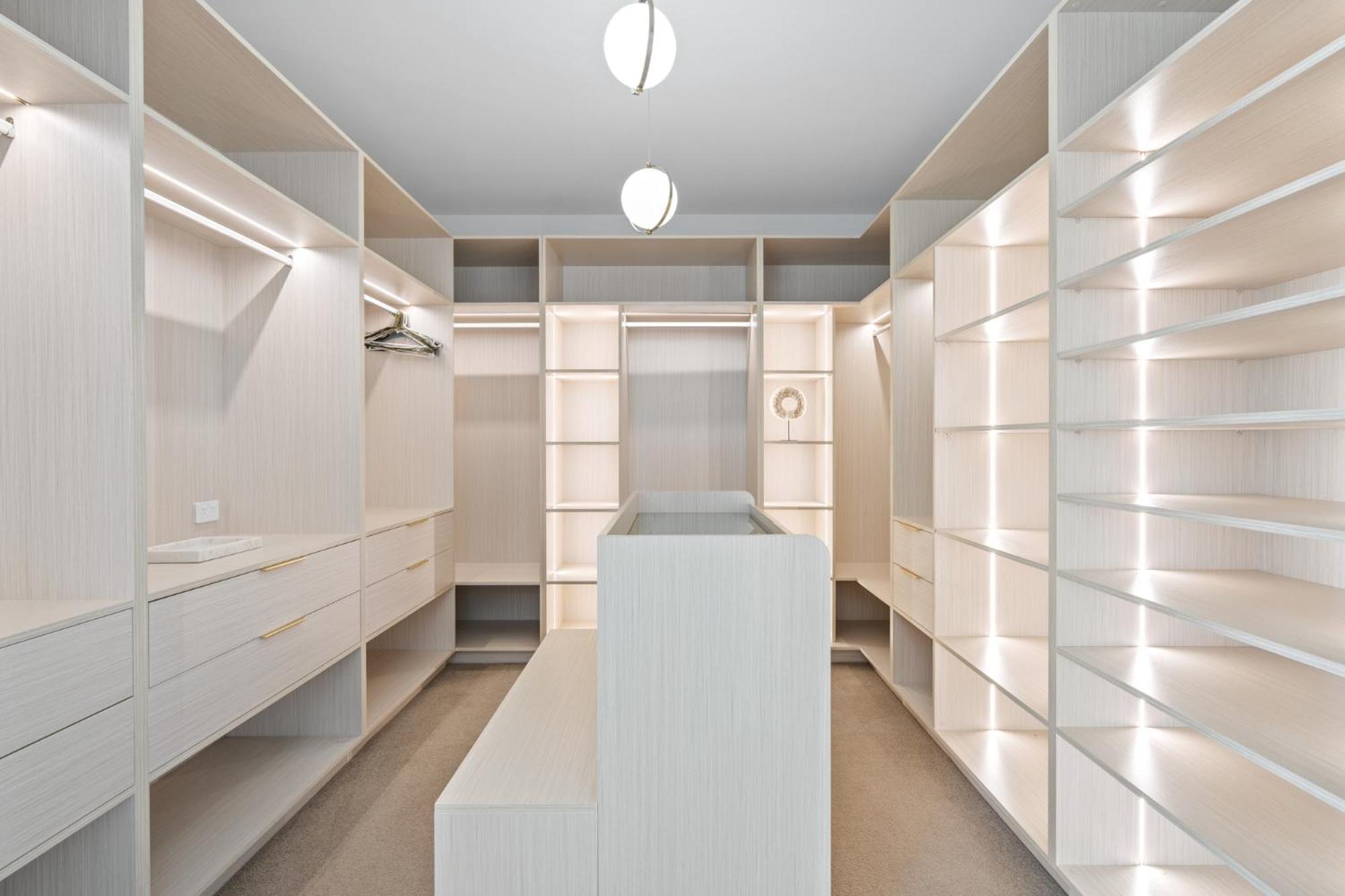 Deluxe 4-bed With Pool & Fire Pit