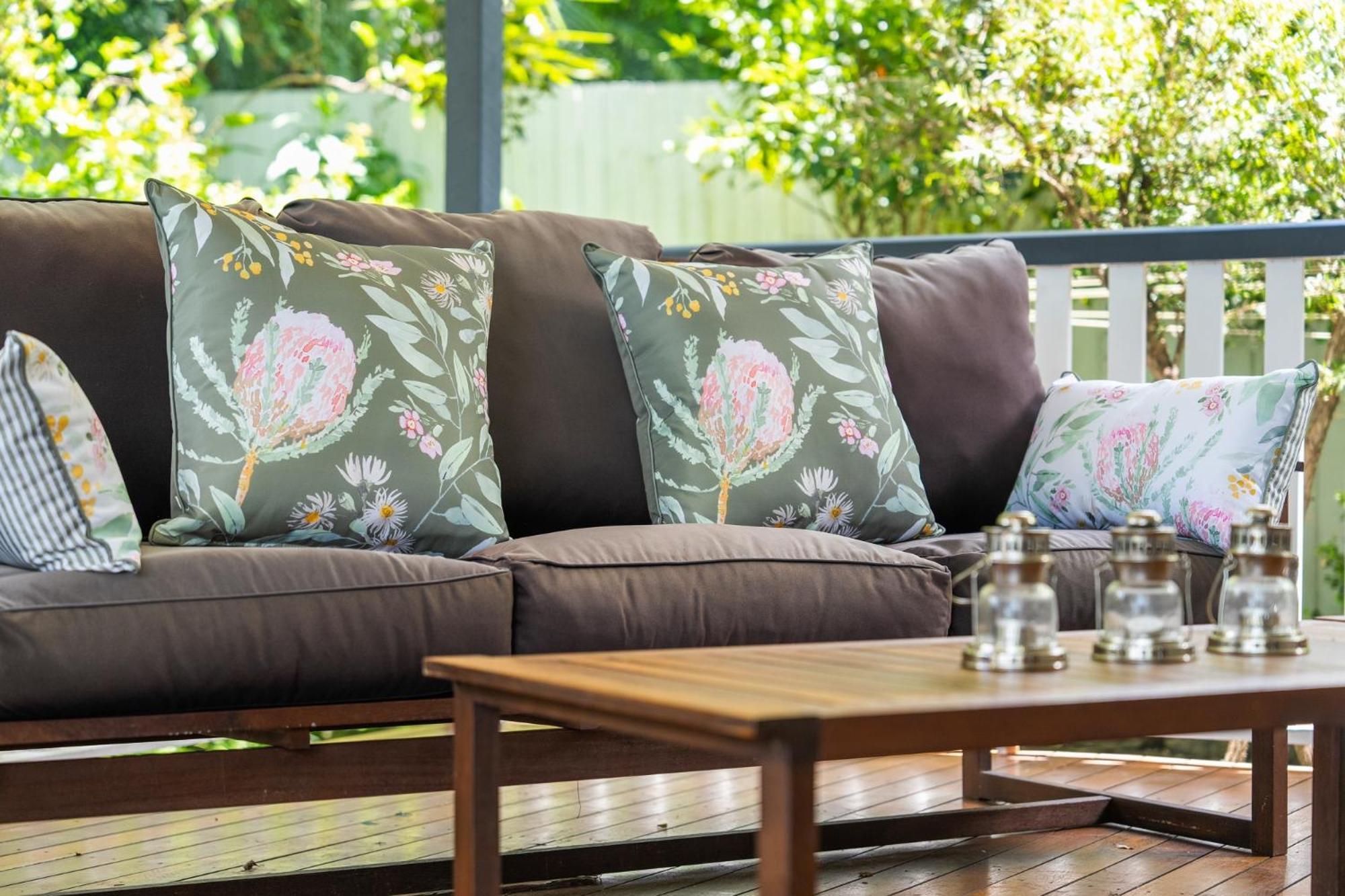 Family-friendly In Vibrant West End Holiday home Brisbane