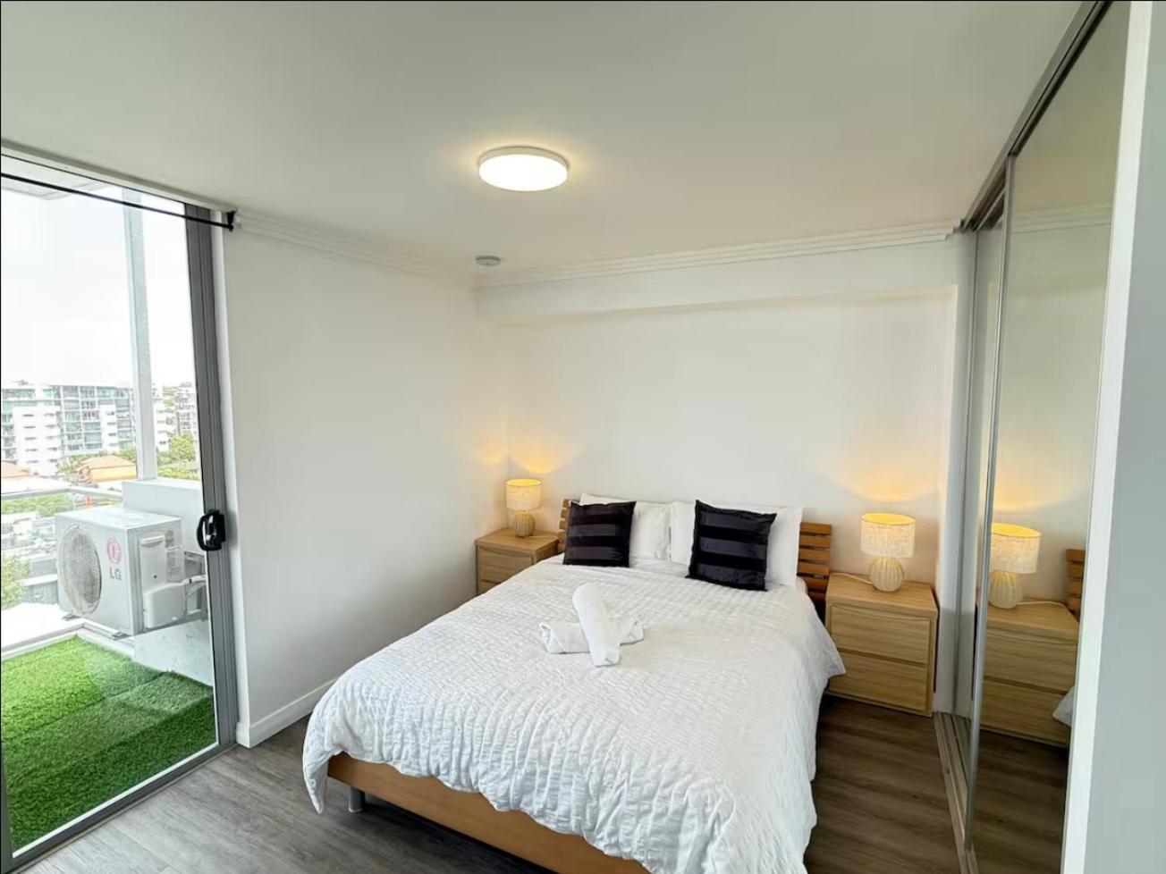 Premium Chermside Penthouse - Next To Westfield * Brisbane