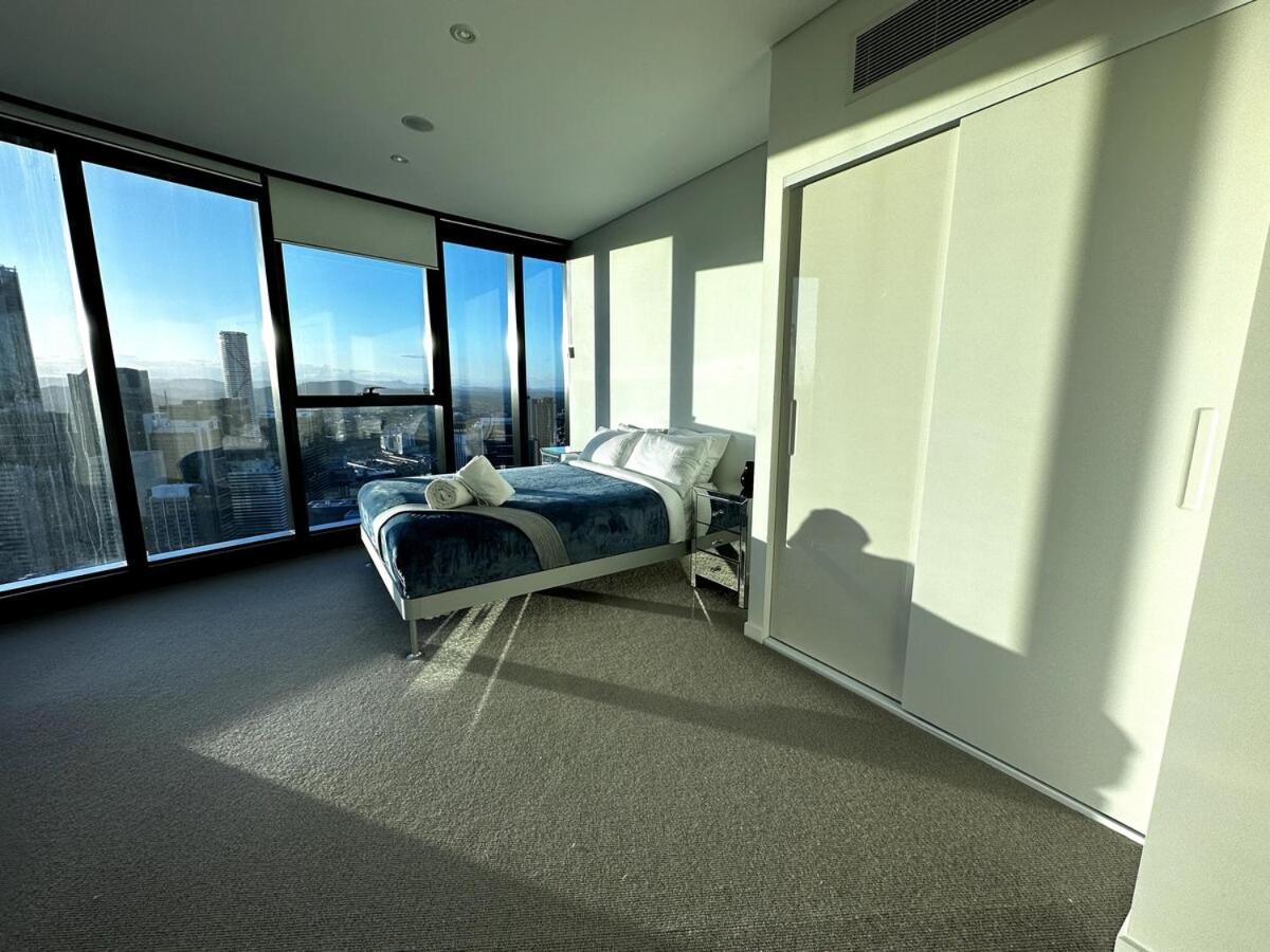 Four Bedroom In Cbd Brisbane
