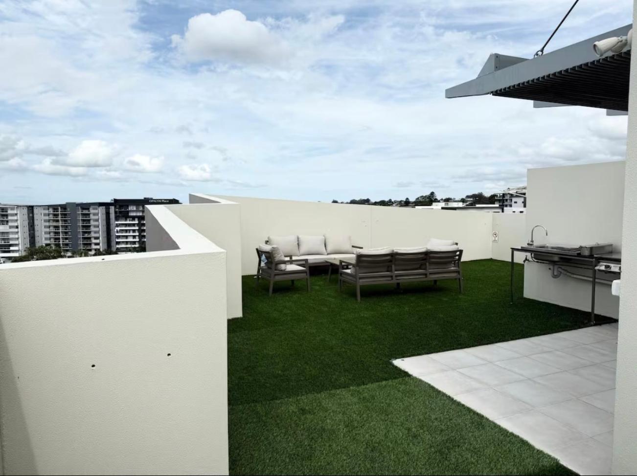 Premium Chermside Penthouse - Next To Westfield * Brisbane
