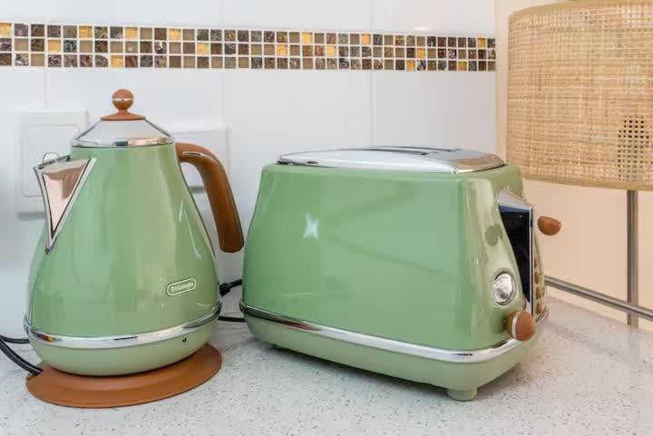 Cbd Sleep 4 Pool Sauna Roma St Station Apartment