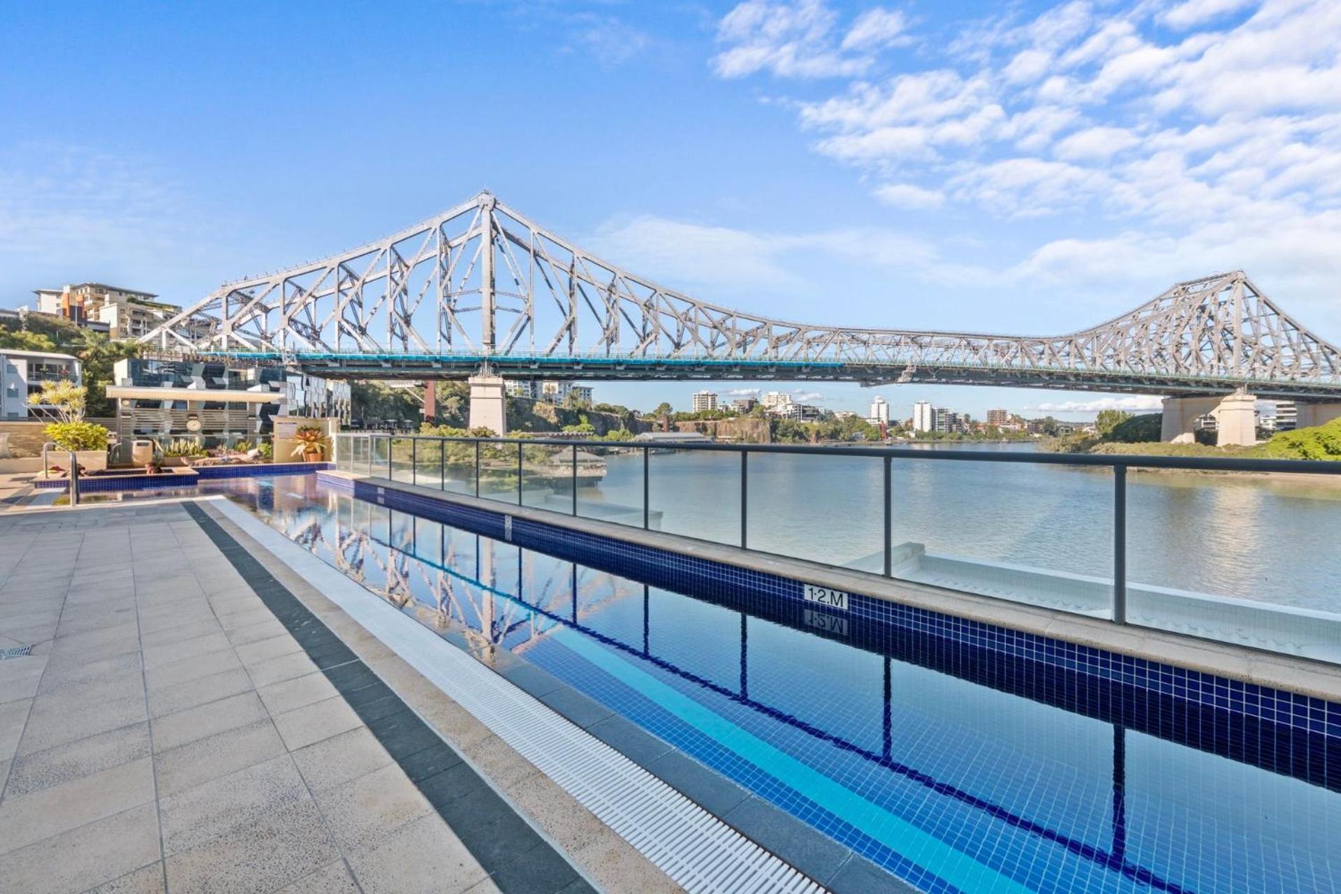 River Place * Brisbane