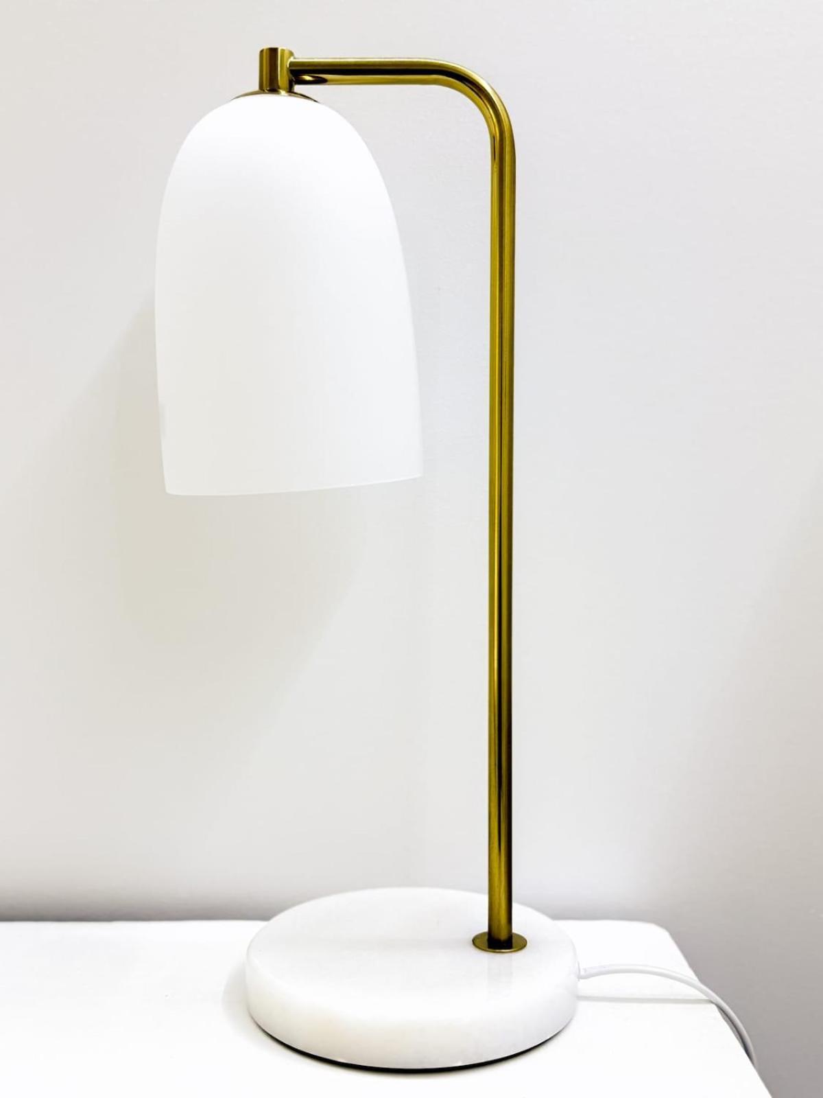 Apartment Oasis - Free Parking Gym Pool - Sleep 6 *