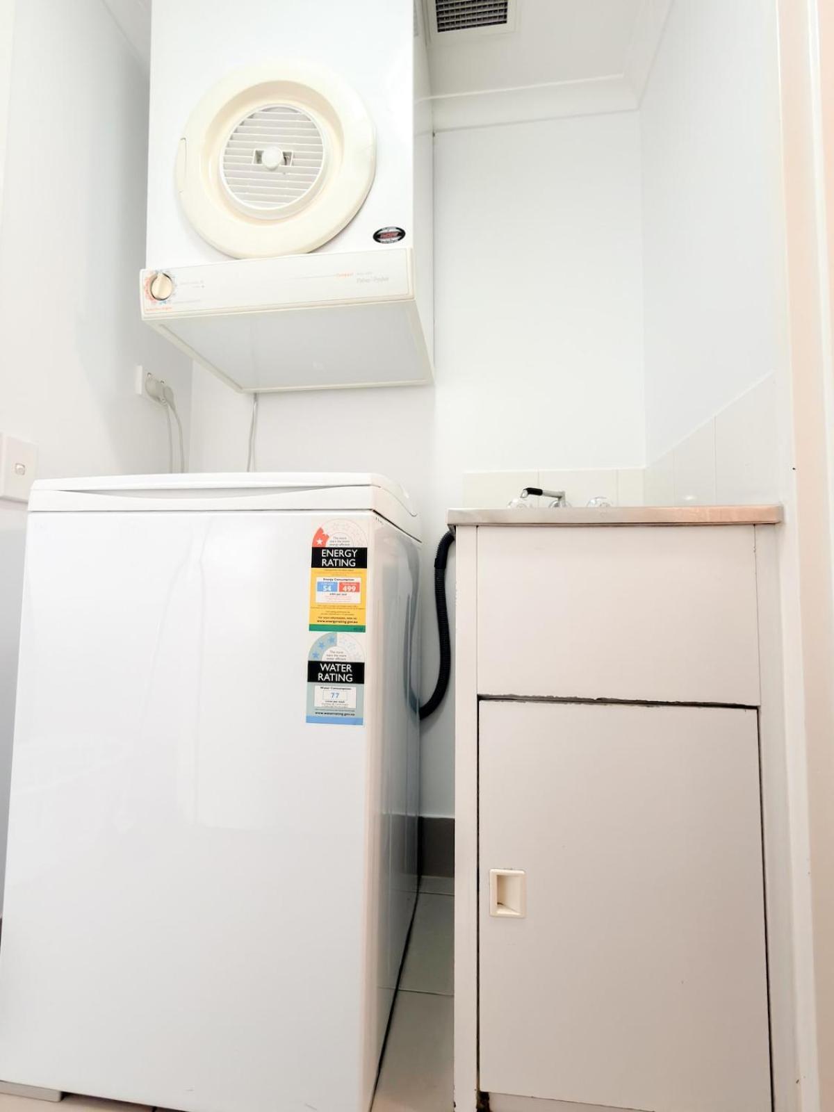 Oasis - Free Parking Gym Pool - Sleep 6 Apartment Brisbane