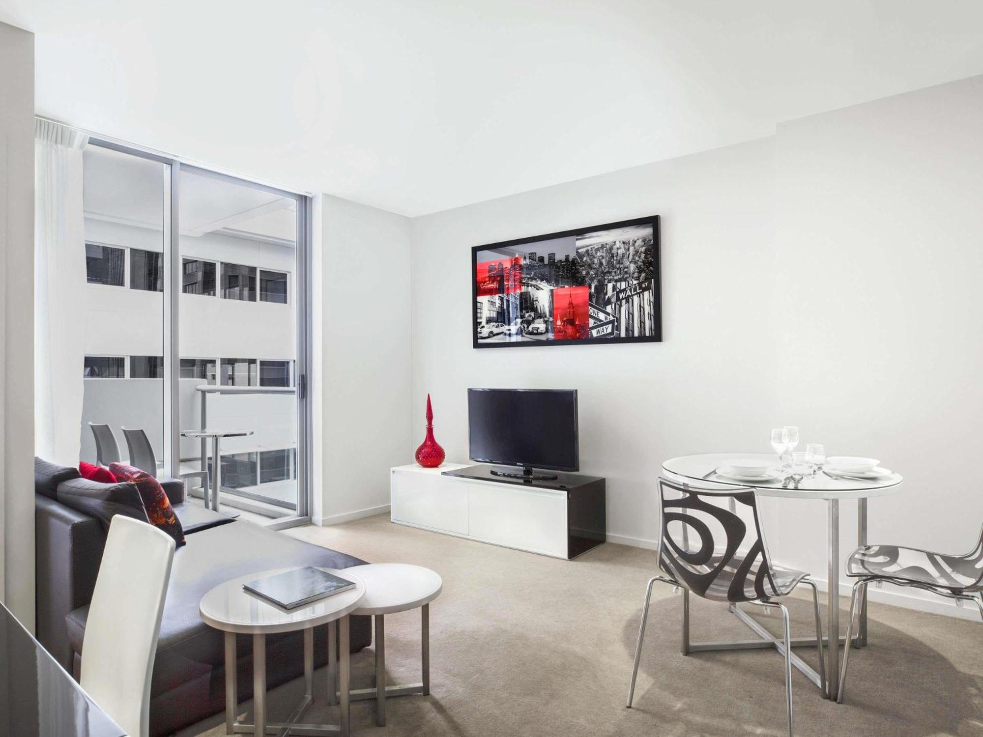 Mantra Midtown Aparthotel