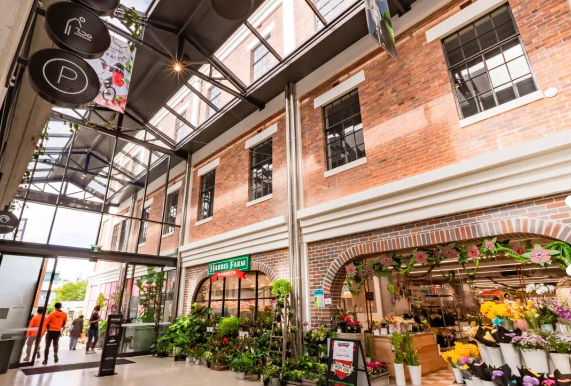 Modern 2-bedroom, 2-bath In West Village, West End Brisbane