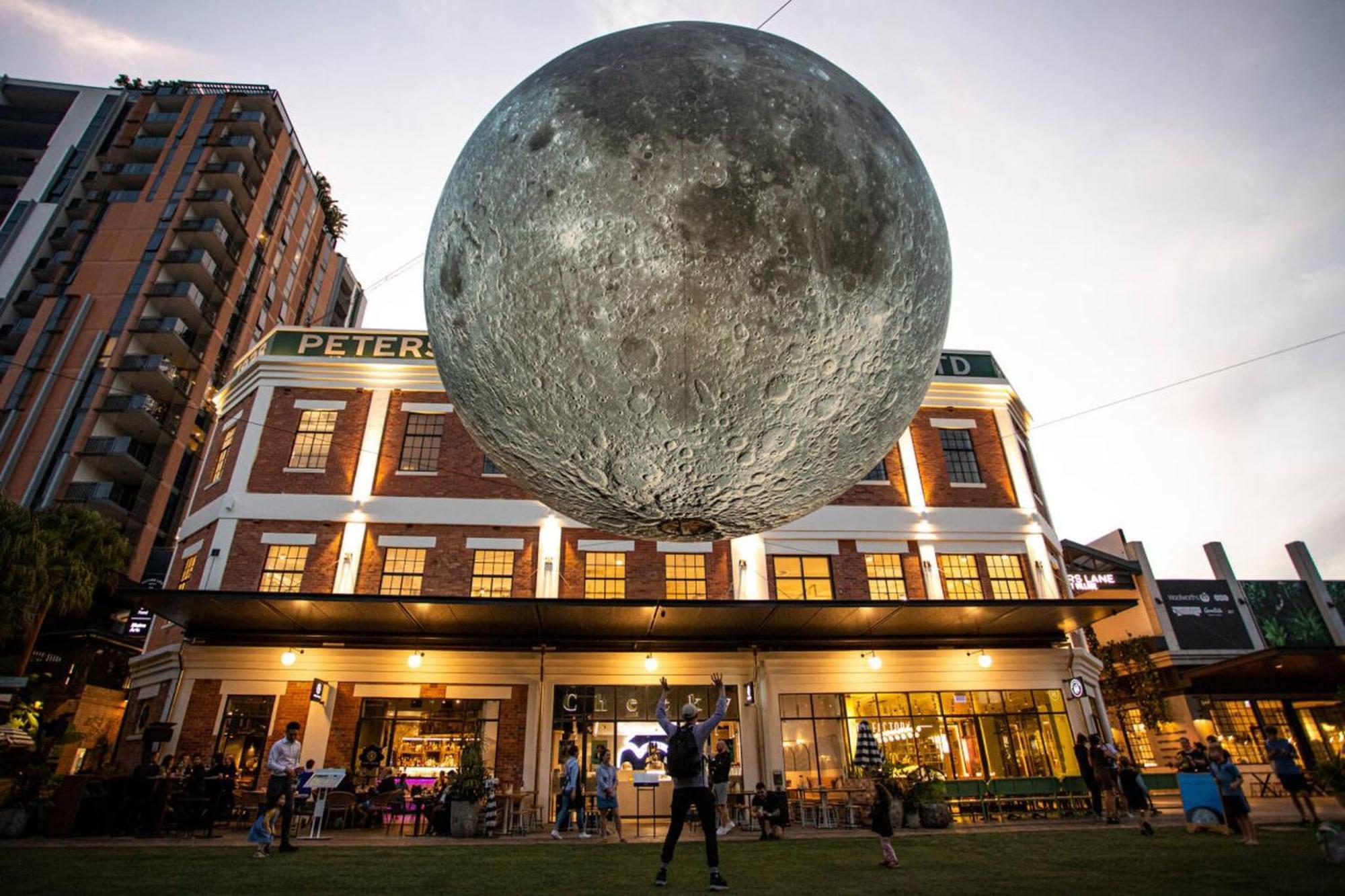 Modern 2-bedroom, 2-bath In West Village, West End Apartment *