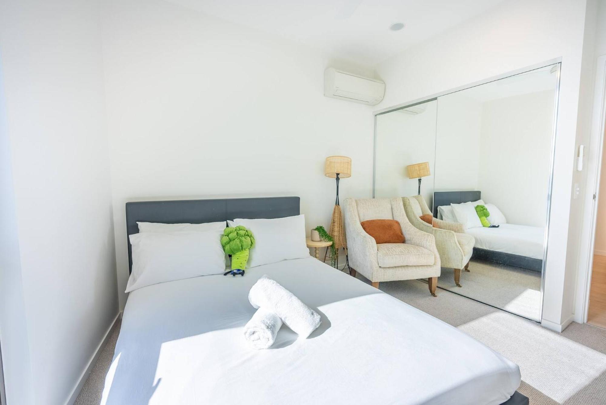 Modern 2-bedroom, 2-bath In West Village, West End