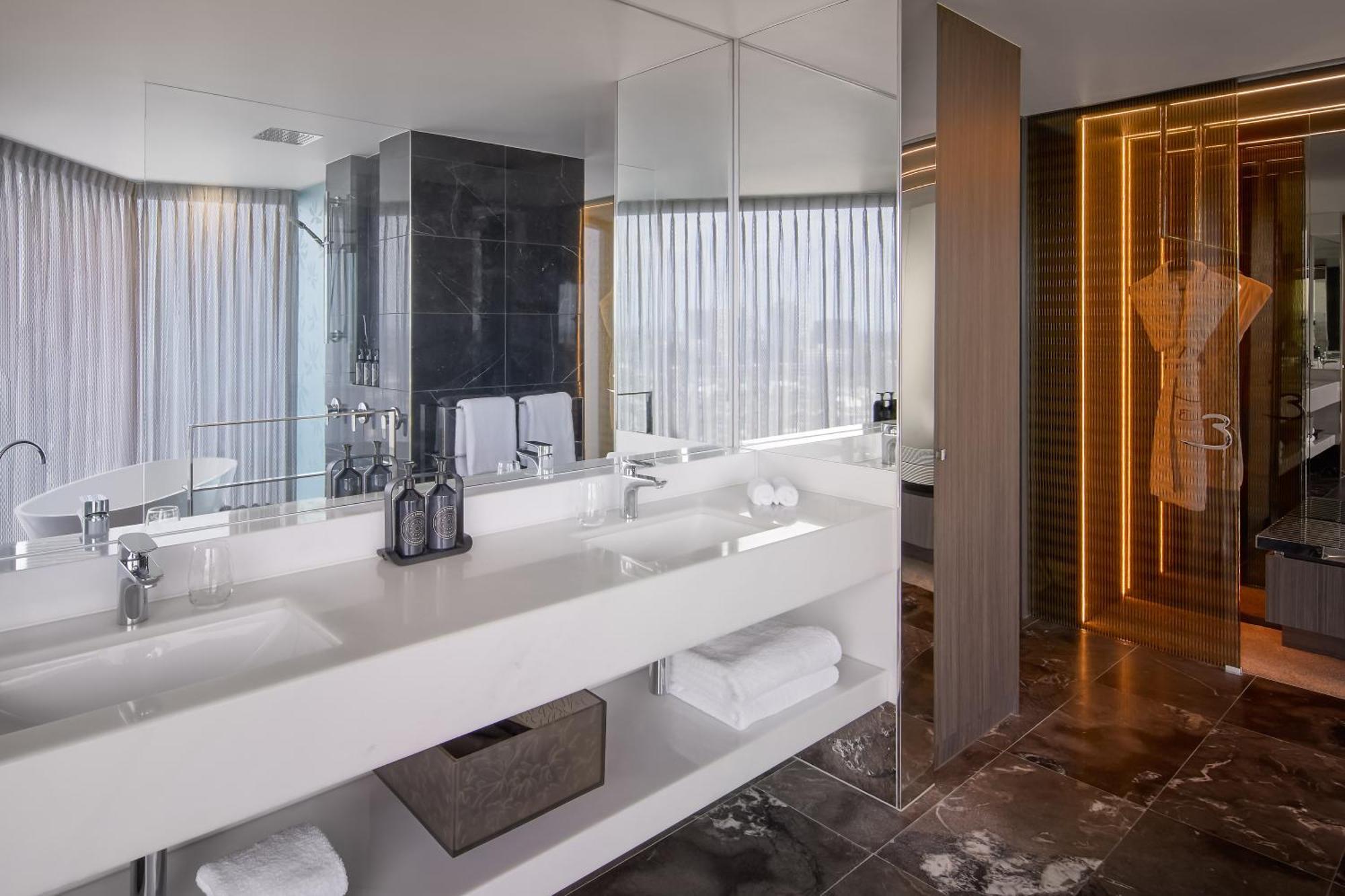 Hotel Emporium South Bank