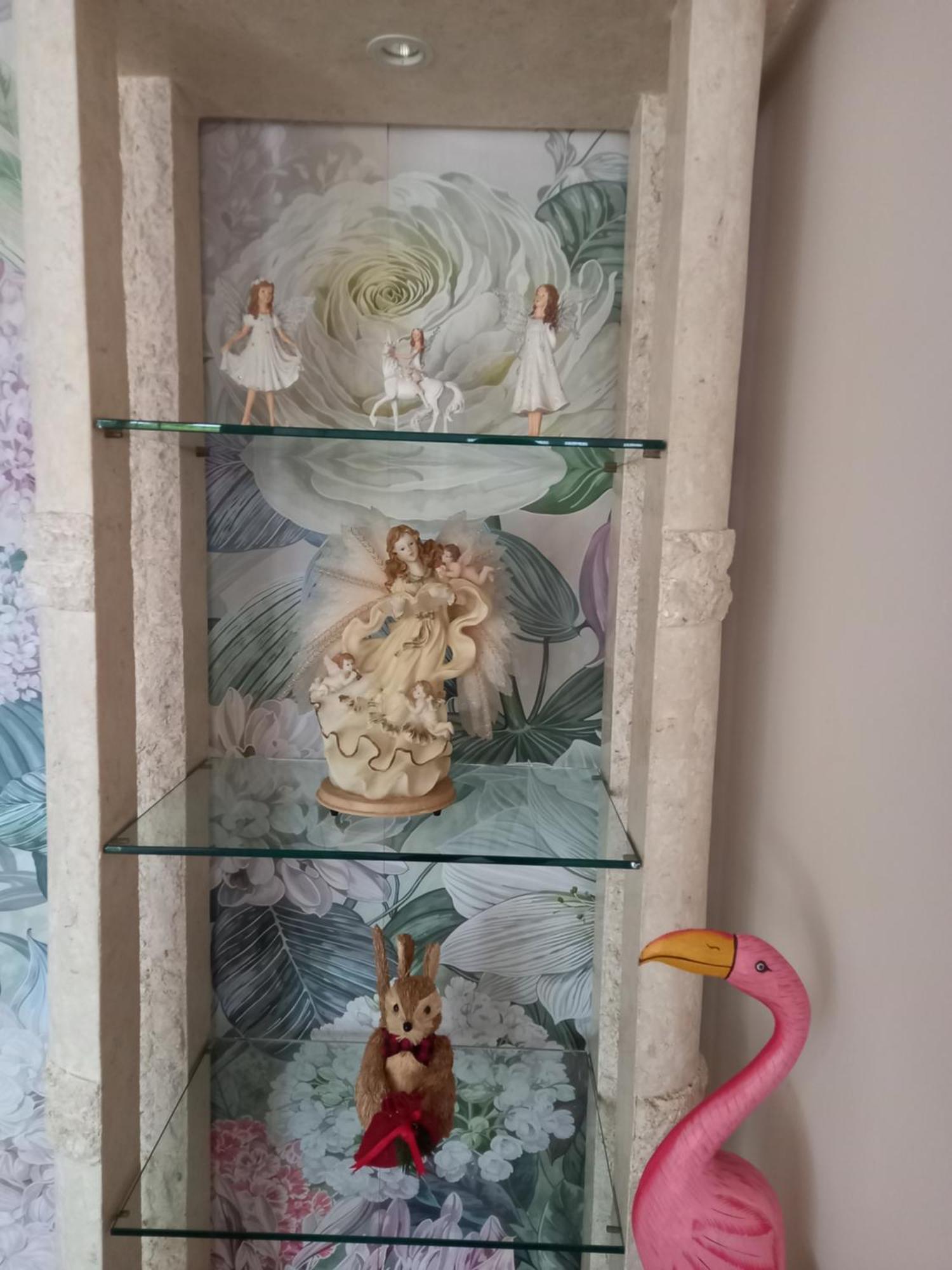 Air Conditioned Floral Youth Backpacker And House Brisbane