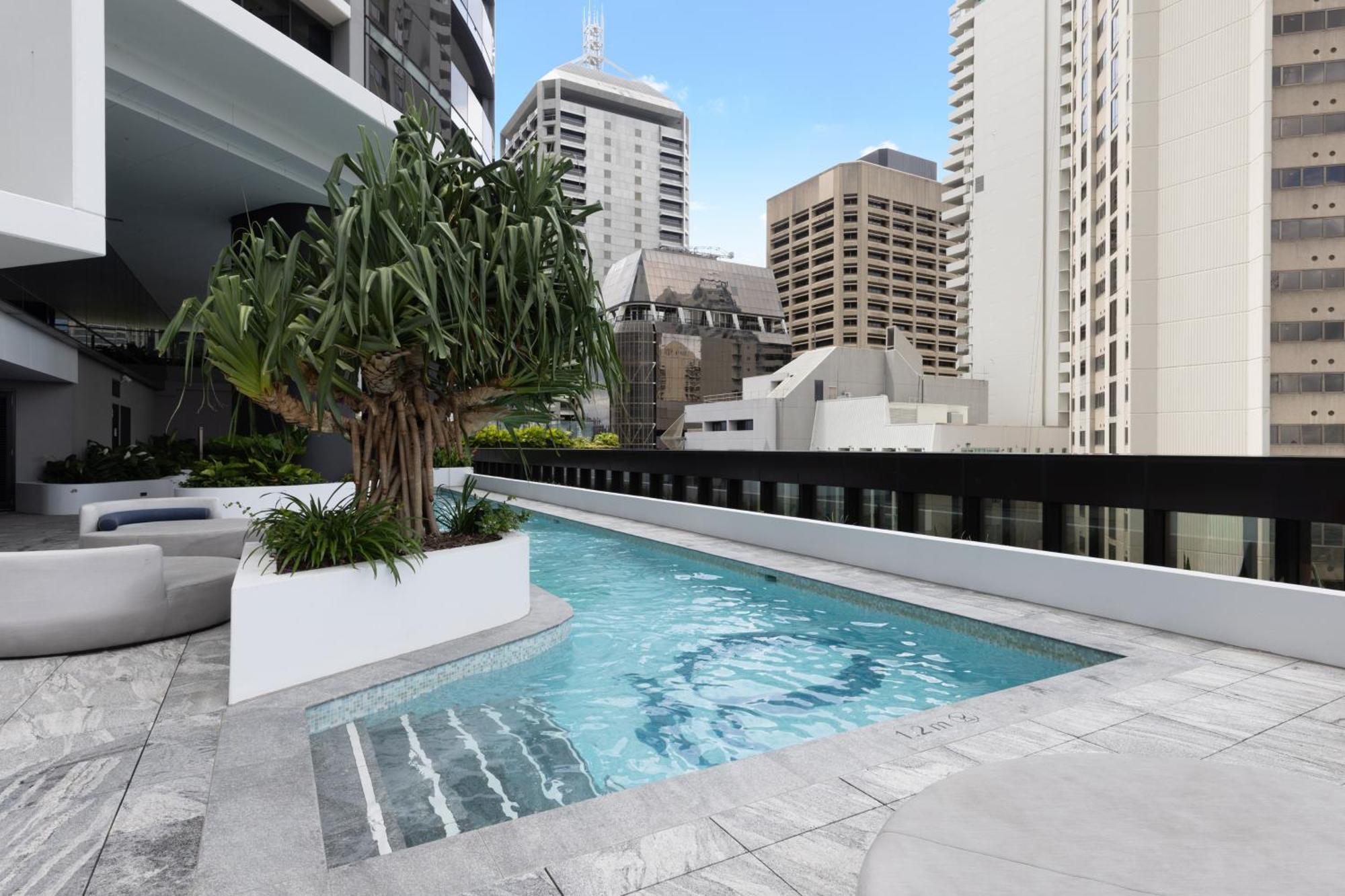 Apartment Luxury 50th Floor 2br At Queens Wharf With Parking