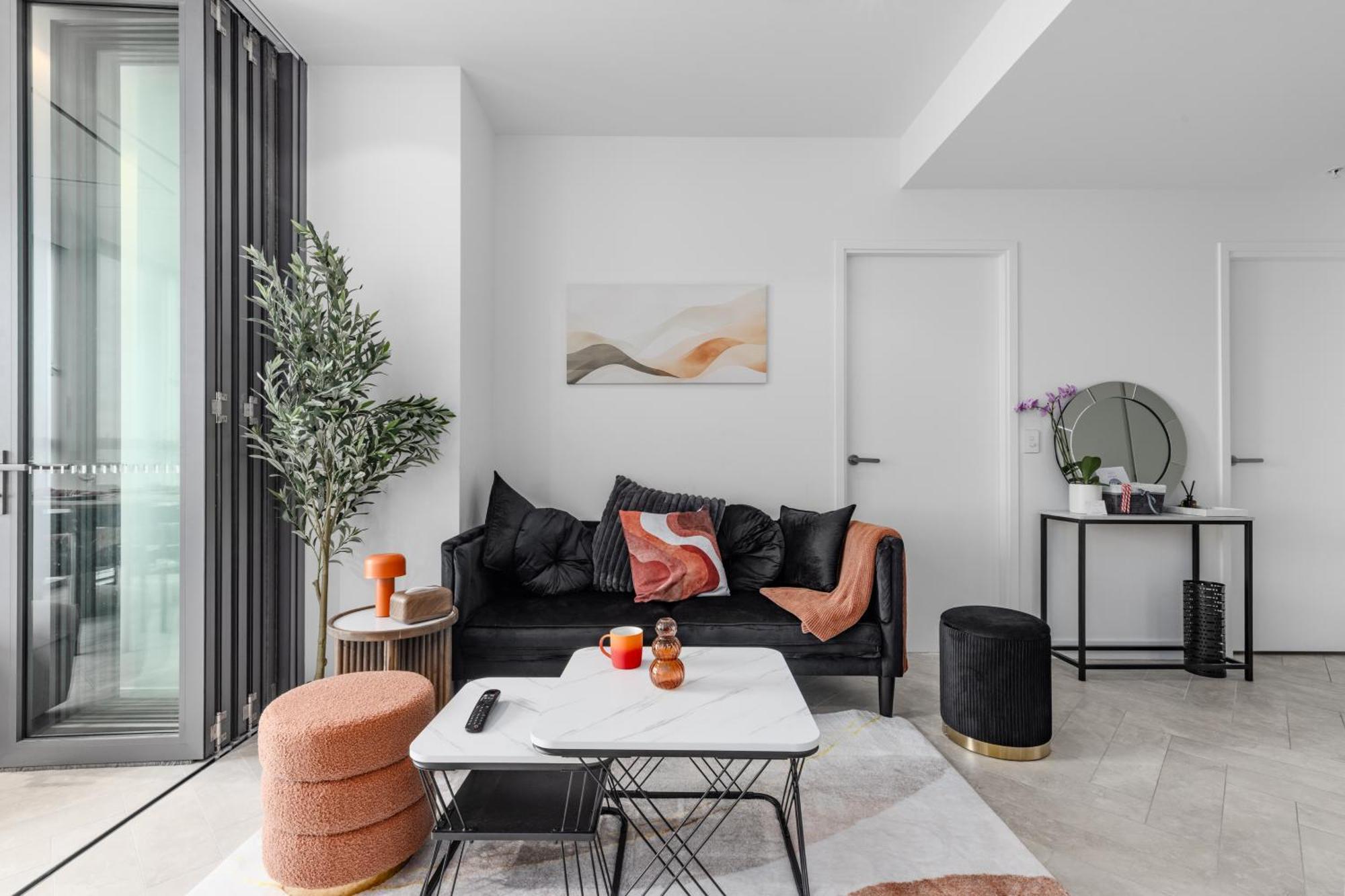 Apartment Luxury 50th Floor 2br At Queens Wharf With Parking