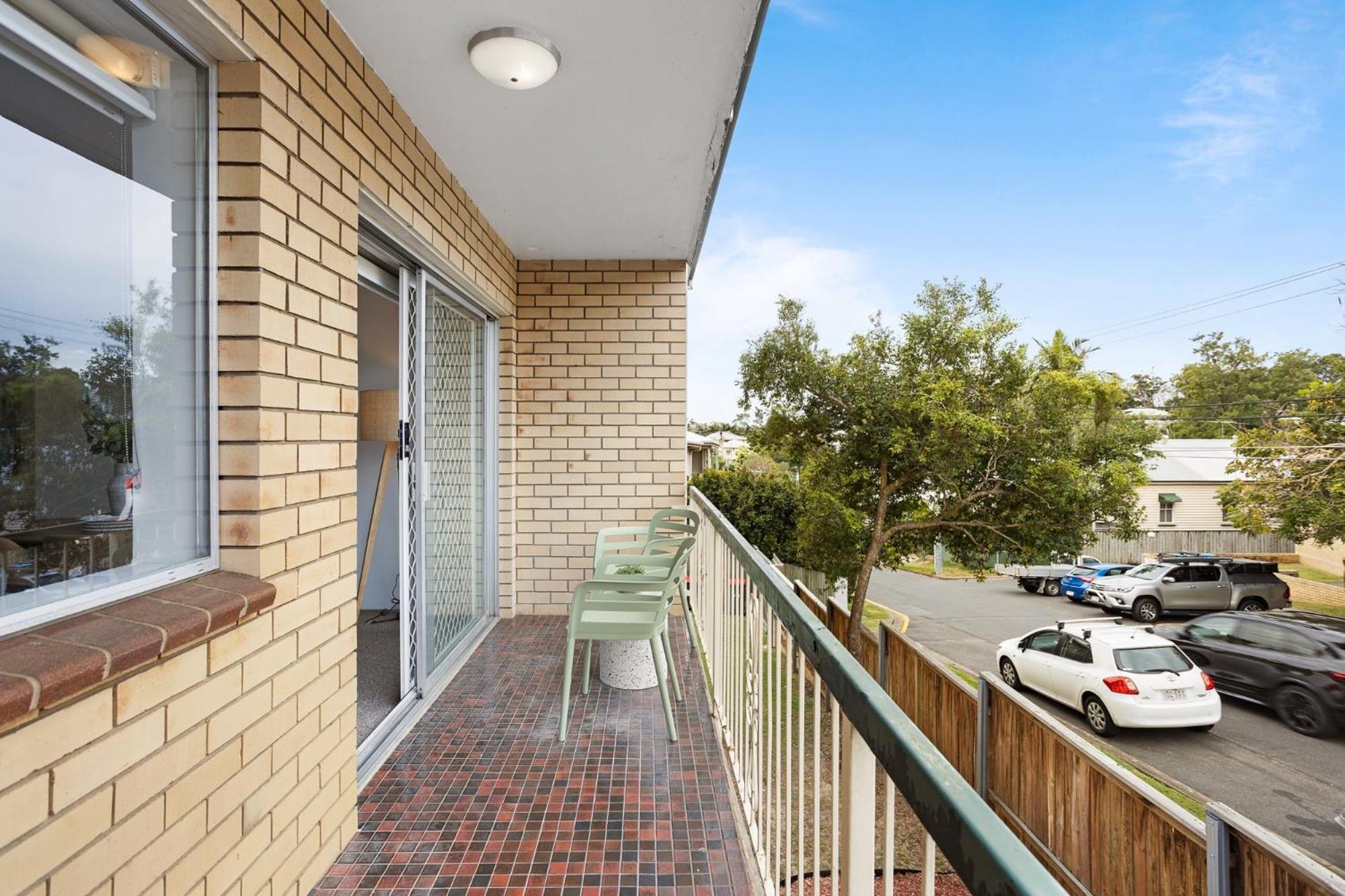 Spacious 2-bed Near Centre Brisbane