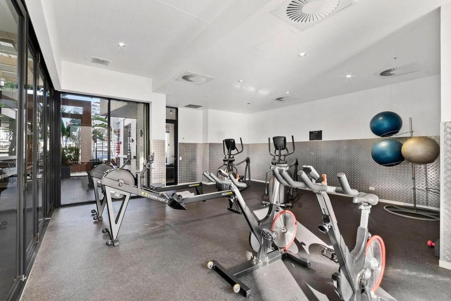 Stylish With King Bed, Gym, Pool Apartment Brisbane