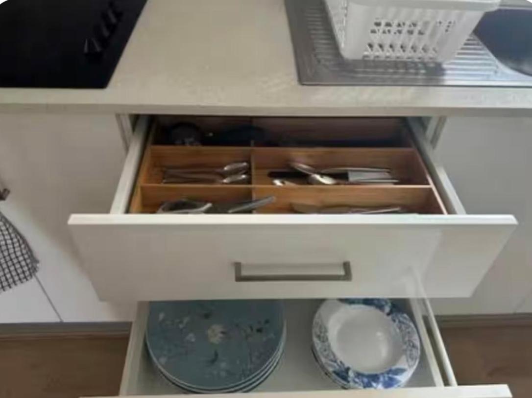 Homestay Granadilla St 2张超大单人床走路到商场公交站 G3 Brisbane