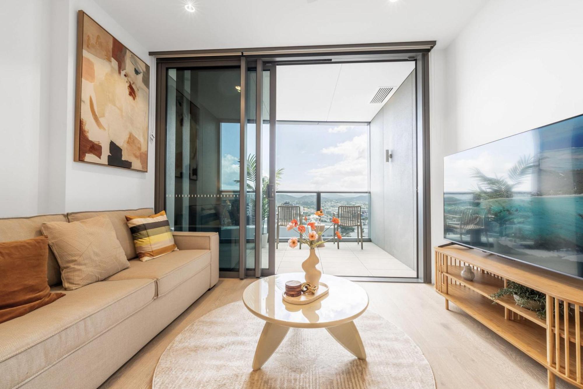 1bd In Queen's Wharf - Lv 31 Oracles Tower Apartment *