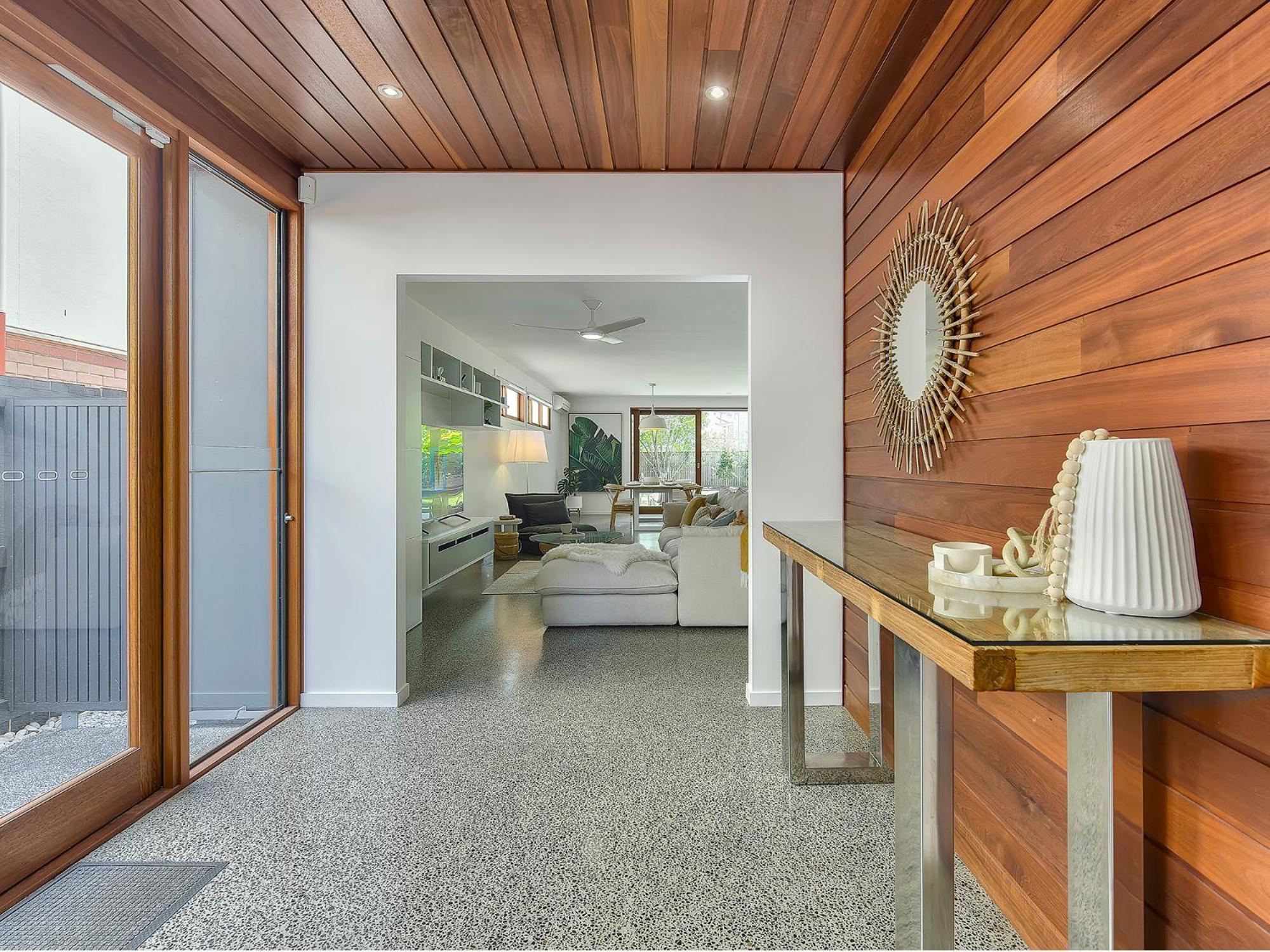 Elegant Ascot Retreat Three Bedroom *