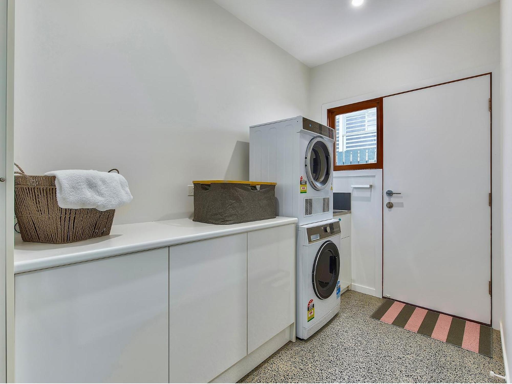 Elegant Ascot Retreat Three Bedroom