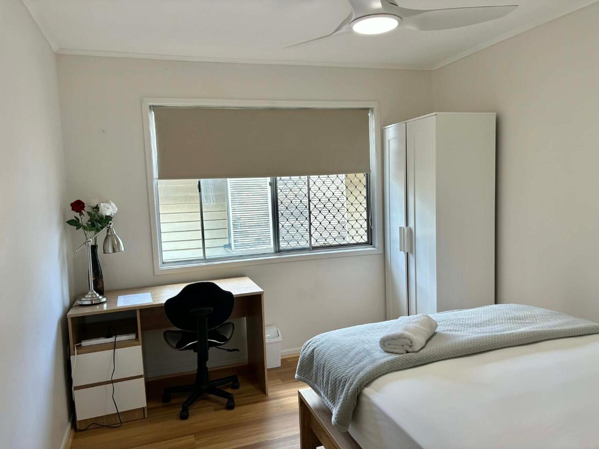 Guest house Welcome To Your Leafy Retreat In Graceville! *