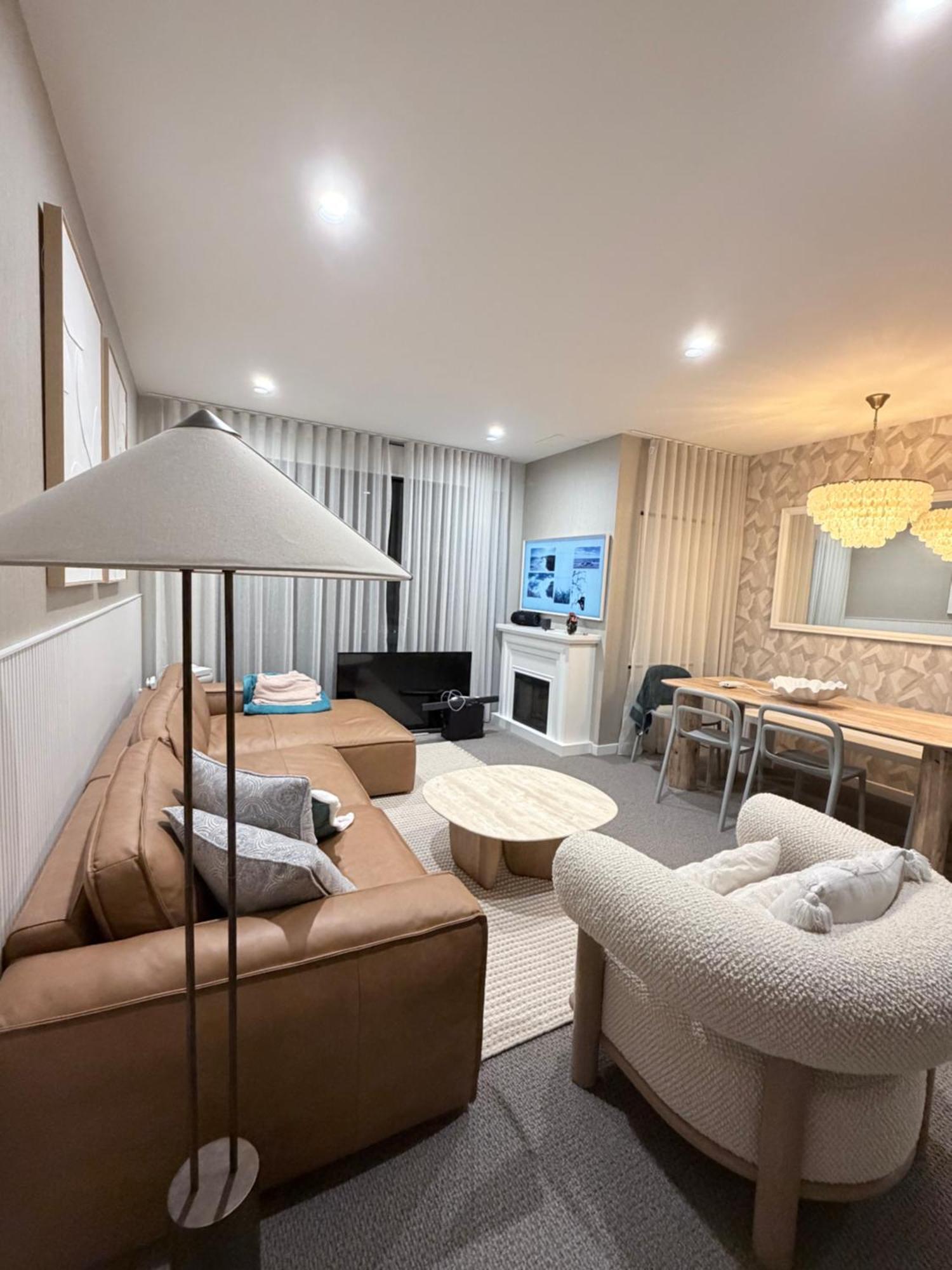 Apartment 24 Bromley St Private In A Luxurious Shared Brisbane