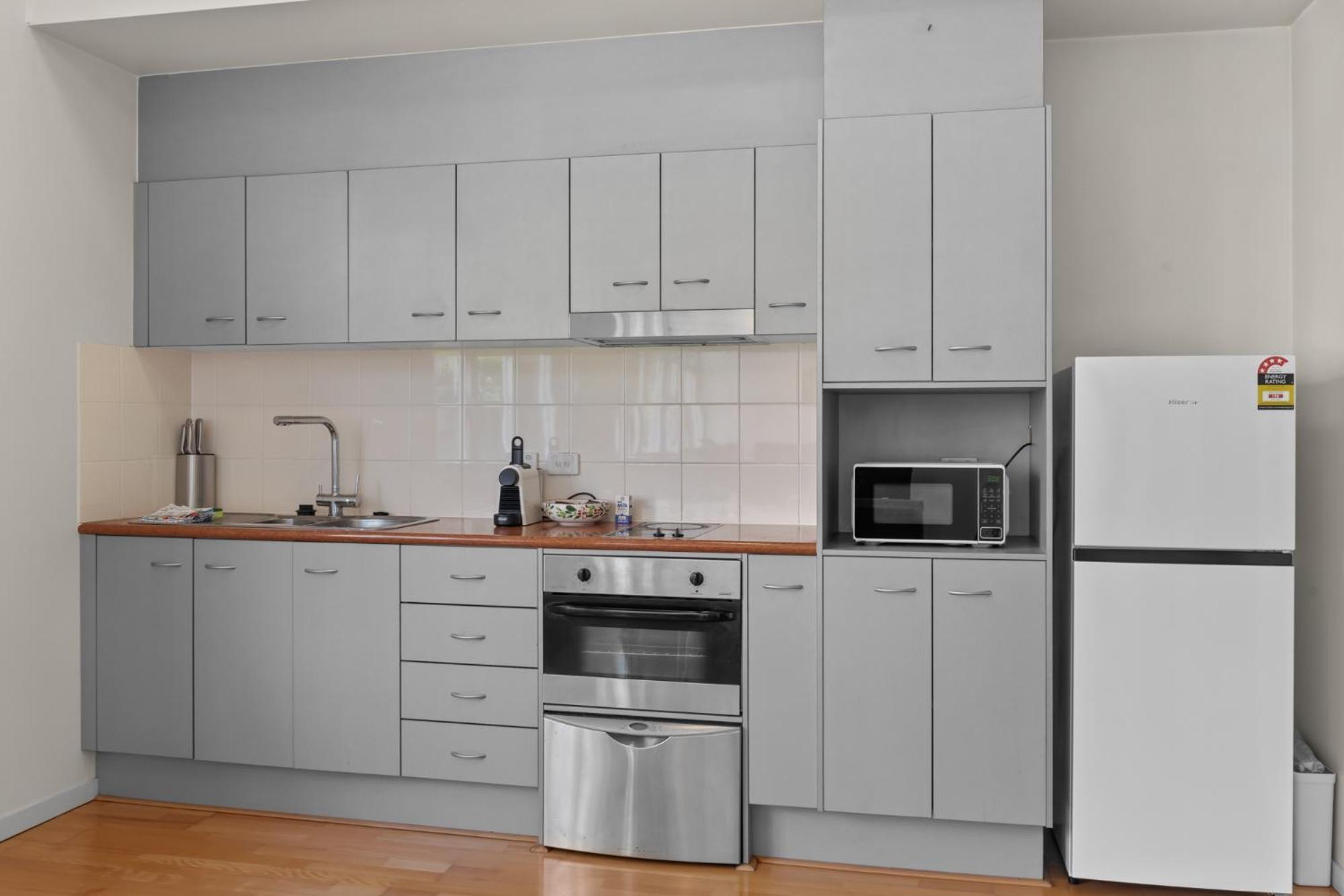 Apartment Modern 1-bed In Spring Hill