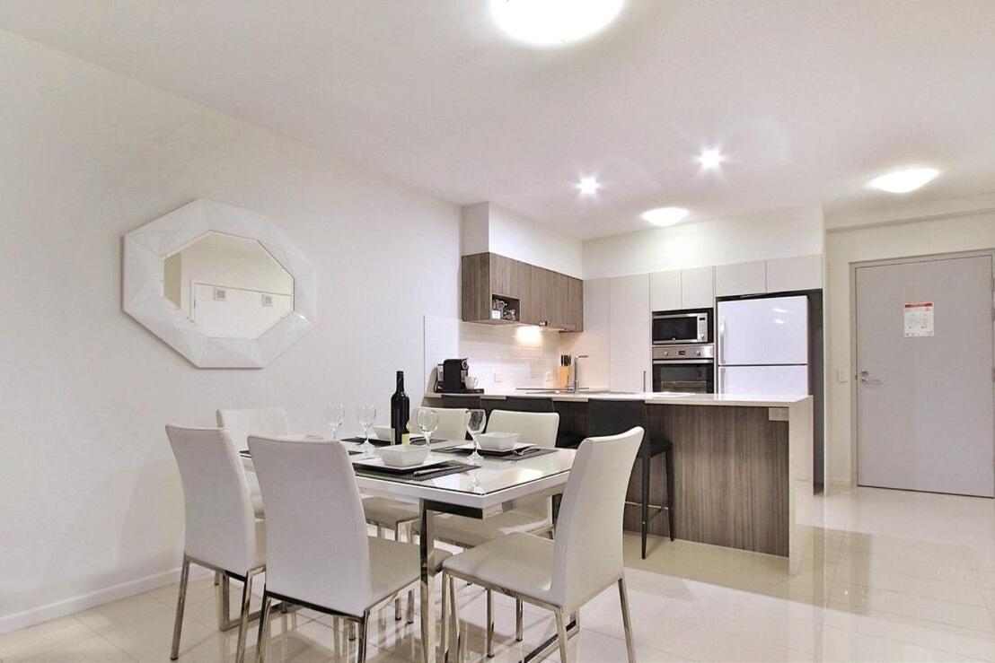 Gabba Apartment,free Parking, Walk To Pa Hospital & The Gabba Stadium , Woolloongabba