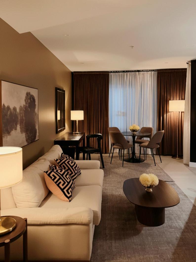 The Wickham Executive * Brisbane