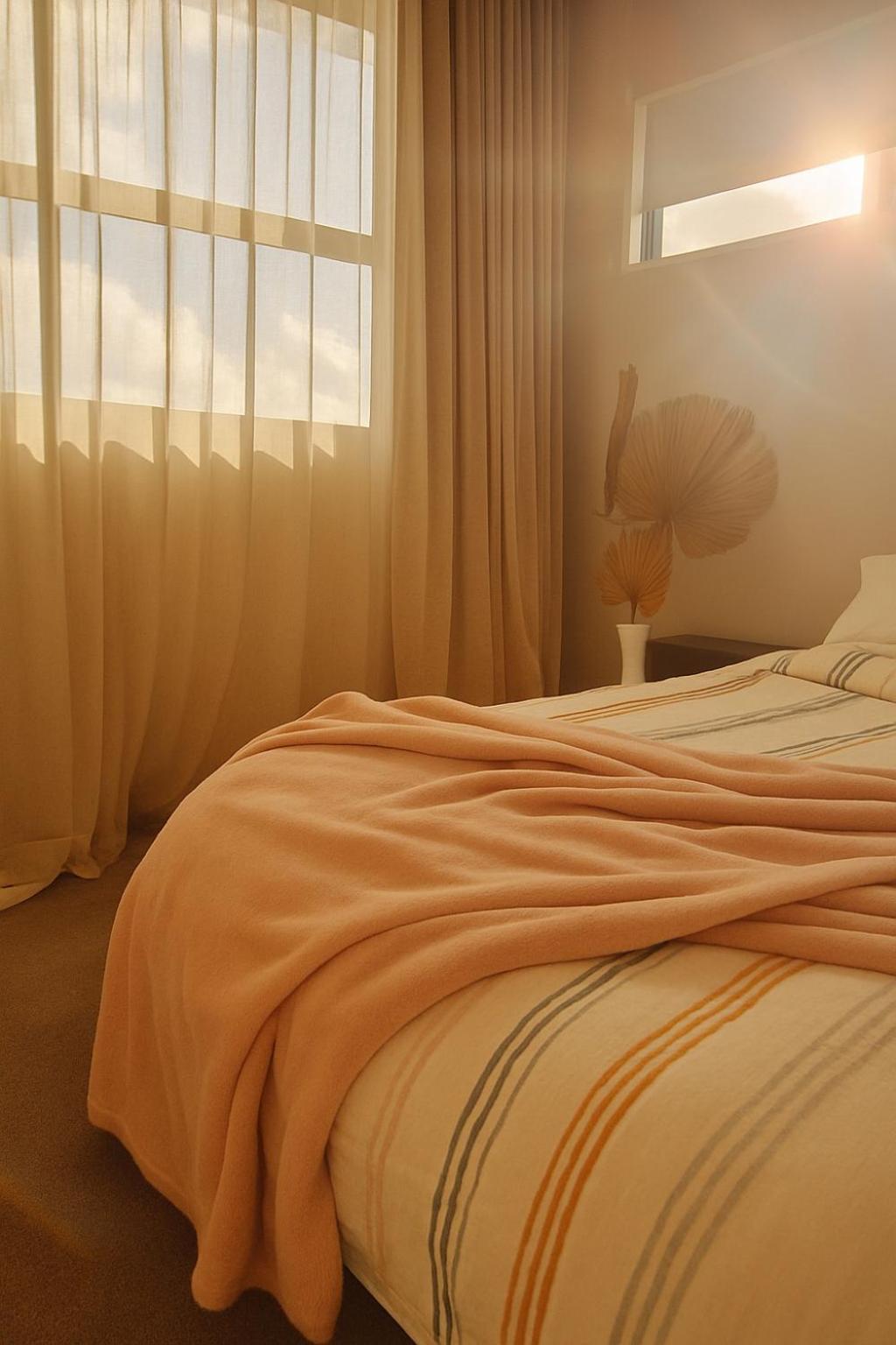 Views, Modern 2br, Balcony & Pool Apartment