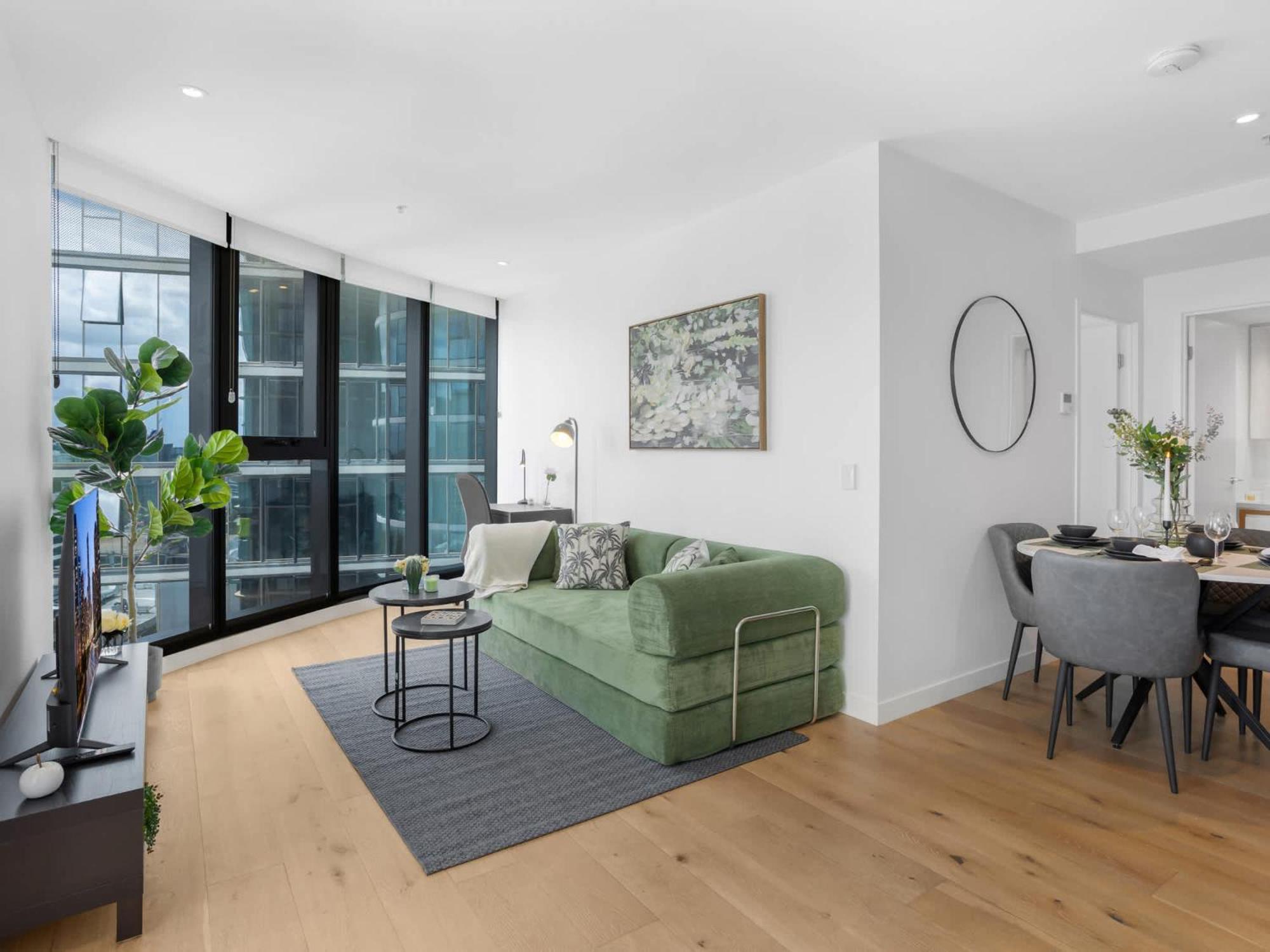 Valley Getaway - Rooftop Pool - Parking - Sleeps 6 Apartment