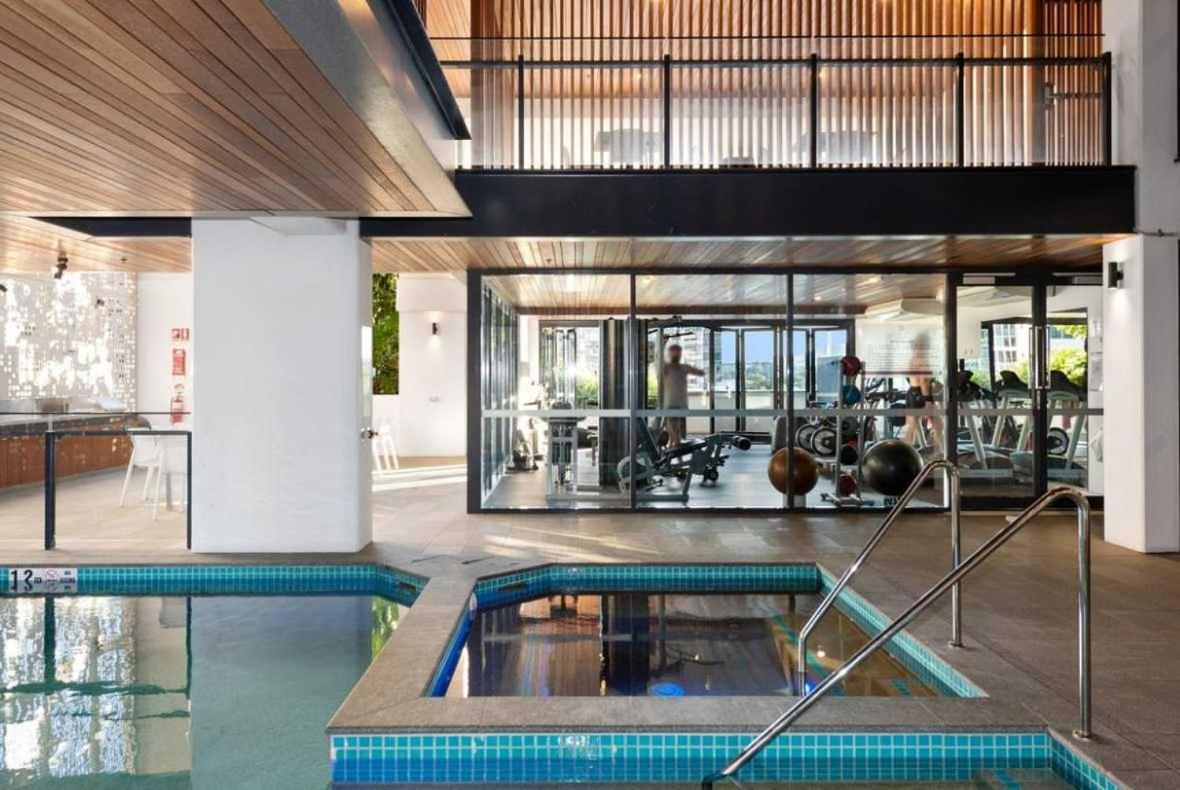 South Bank Modern 2br Riverside Retreat