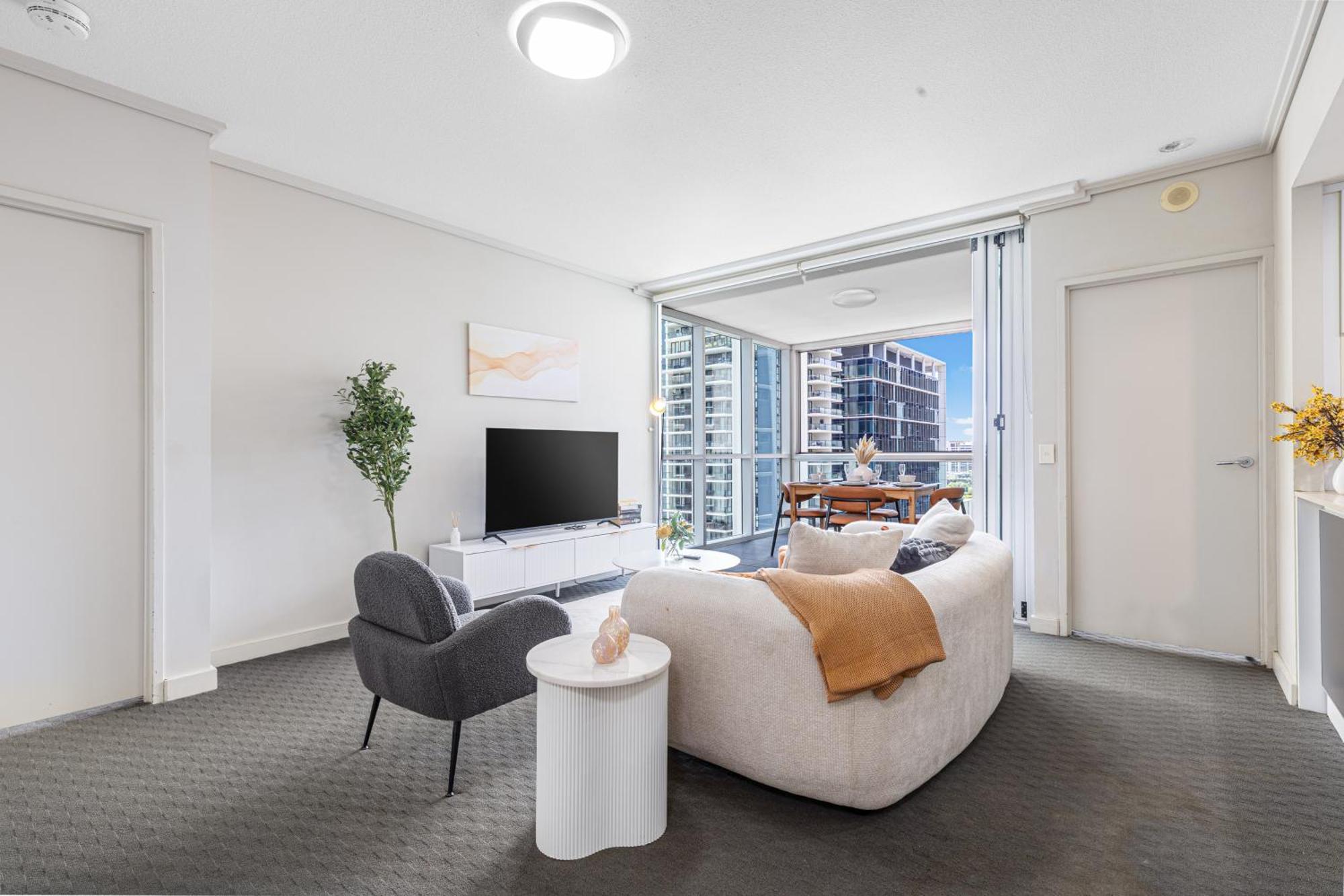 Oaks Gorgeous 2br With Pool, Parking, Gym Brisbane