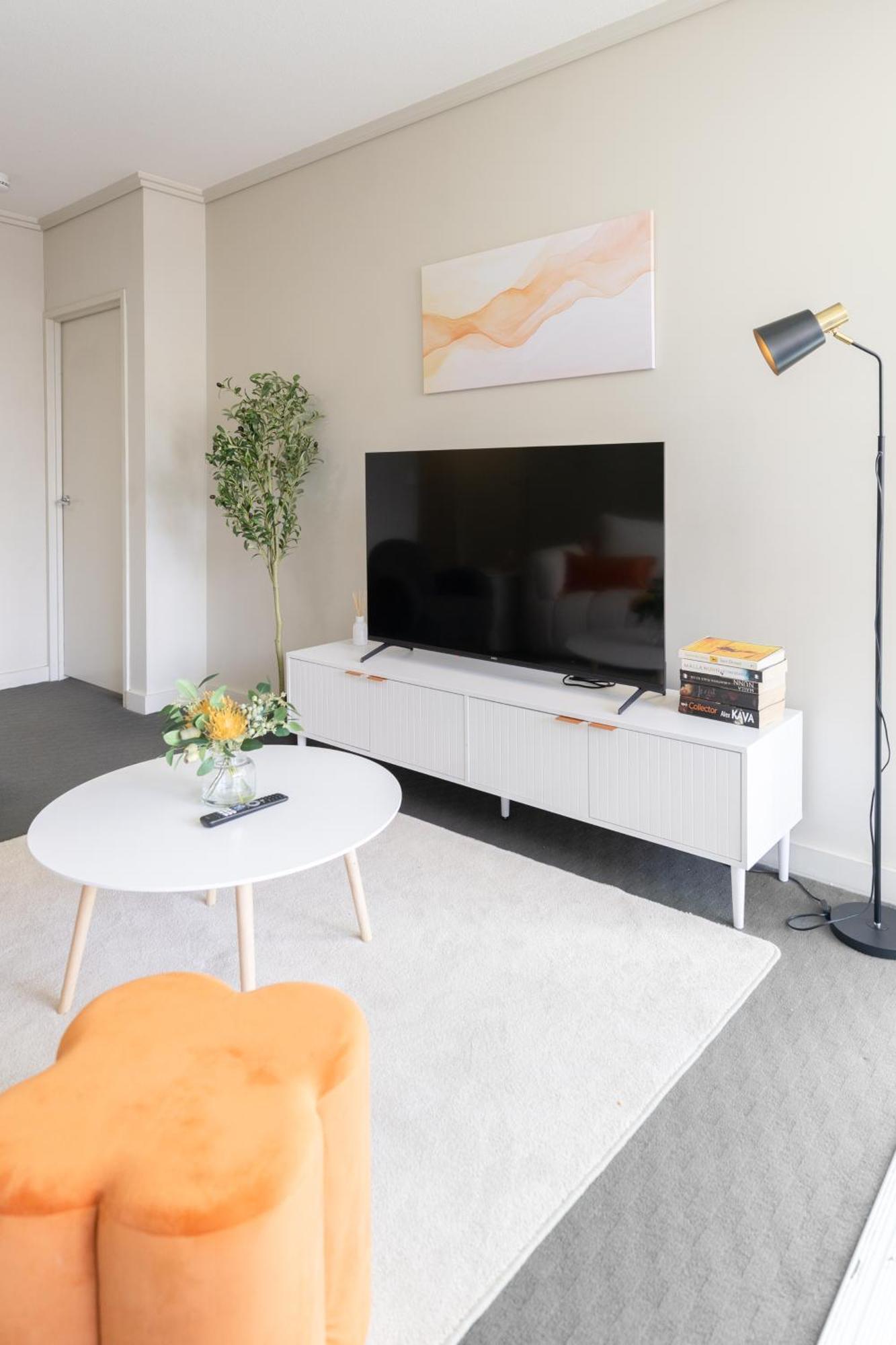 Oaks Gorgeous 2br With Pool, Parking, Gym Apartment Brisbane