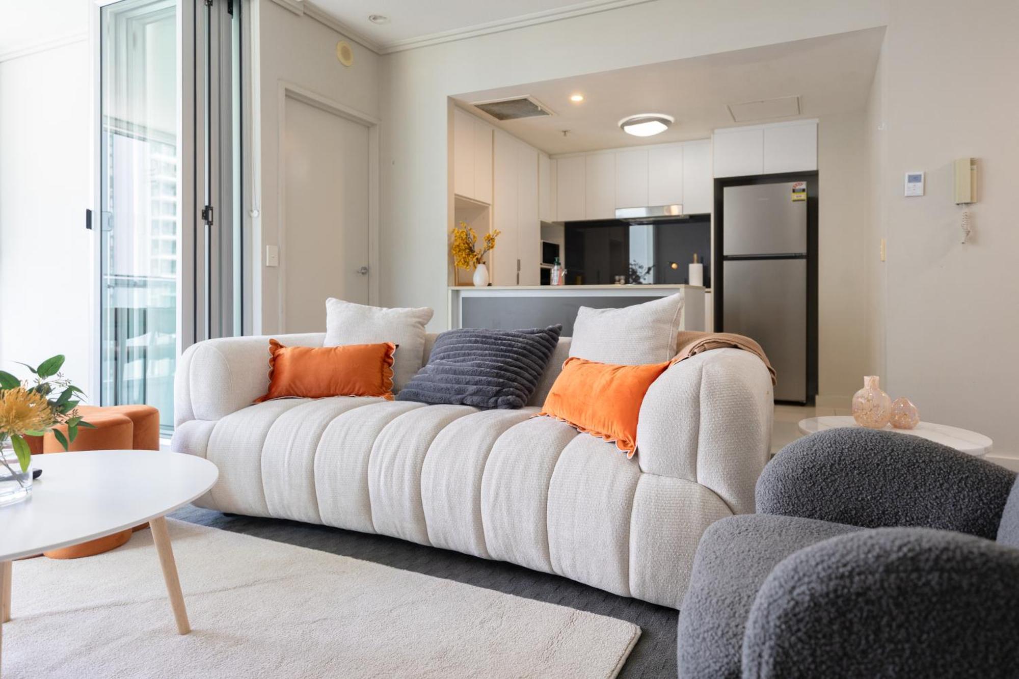 Oaks Gorgeous 2br With Pool, Parking, Gym Brisbane