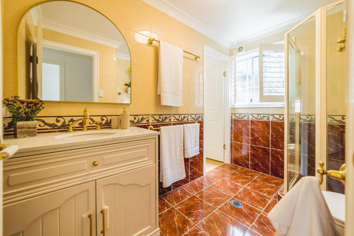Stylish, Spacious Retreat With Plunge Pool - Casa Cranbrook * Brisbane