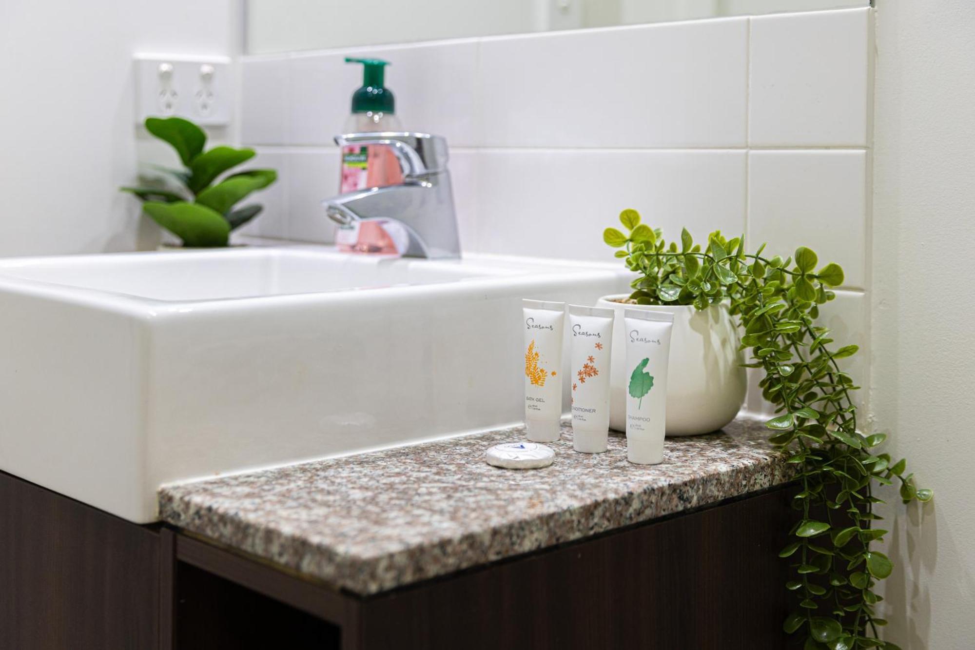 Oaks Panoramic 2br With Pool, Parking, Gym * Brisbane