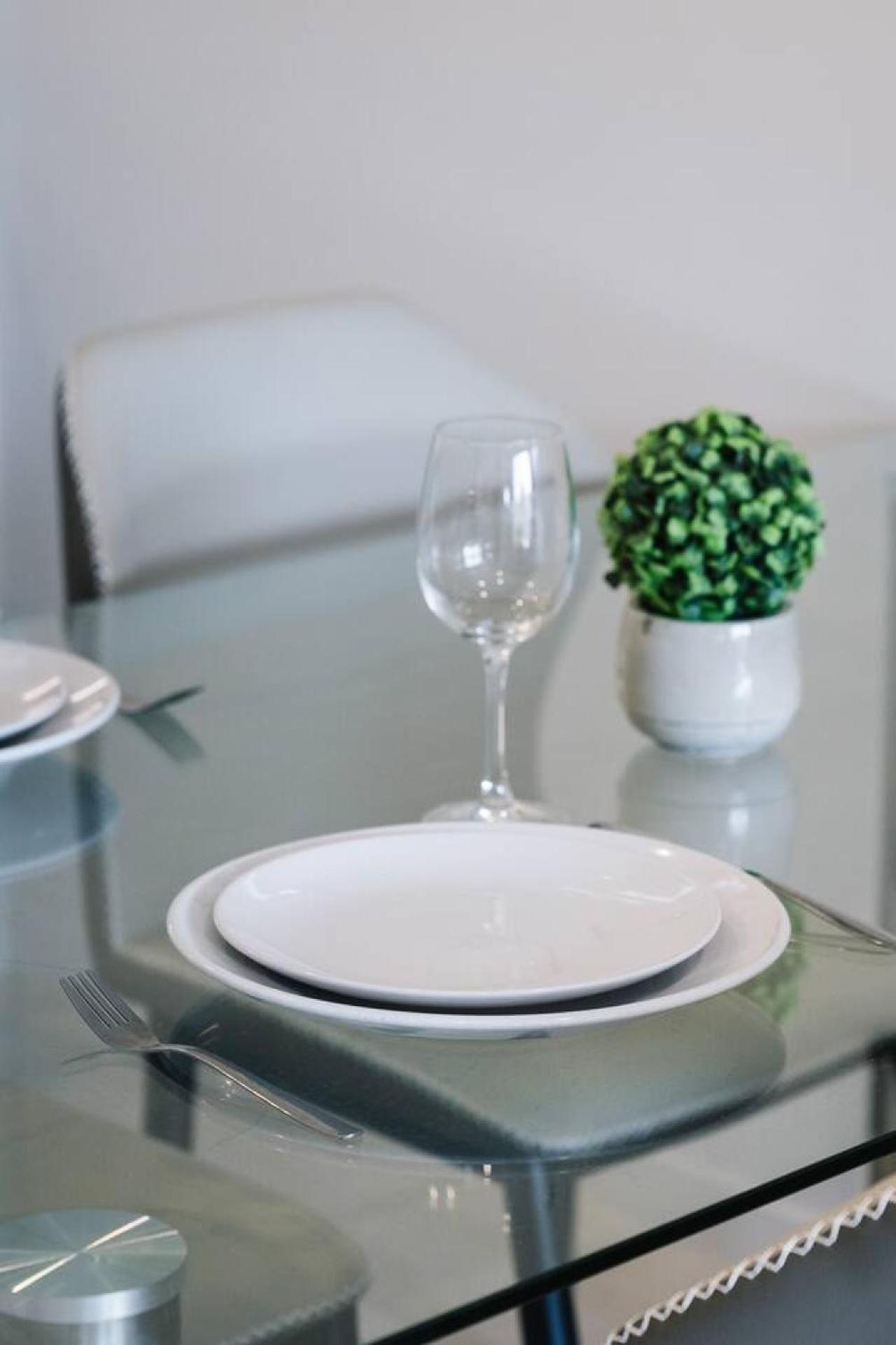 Modern 2br Easy Access To Everywhere *