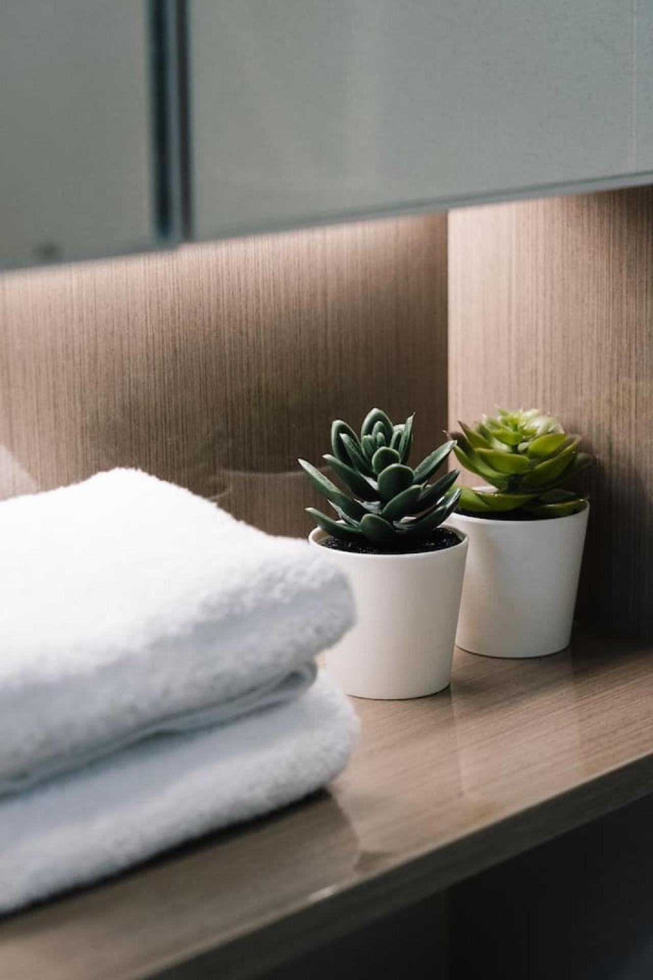 Modern 2br Easy Access To Everywhere