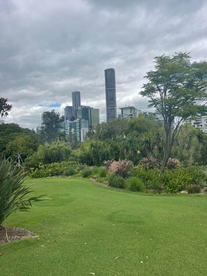 Apartment Inner Gem Next To St Andrews Hospital & Park *