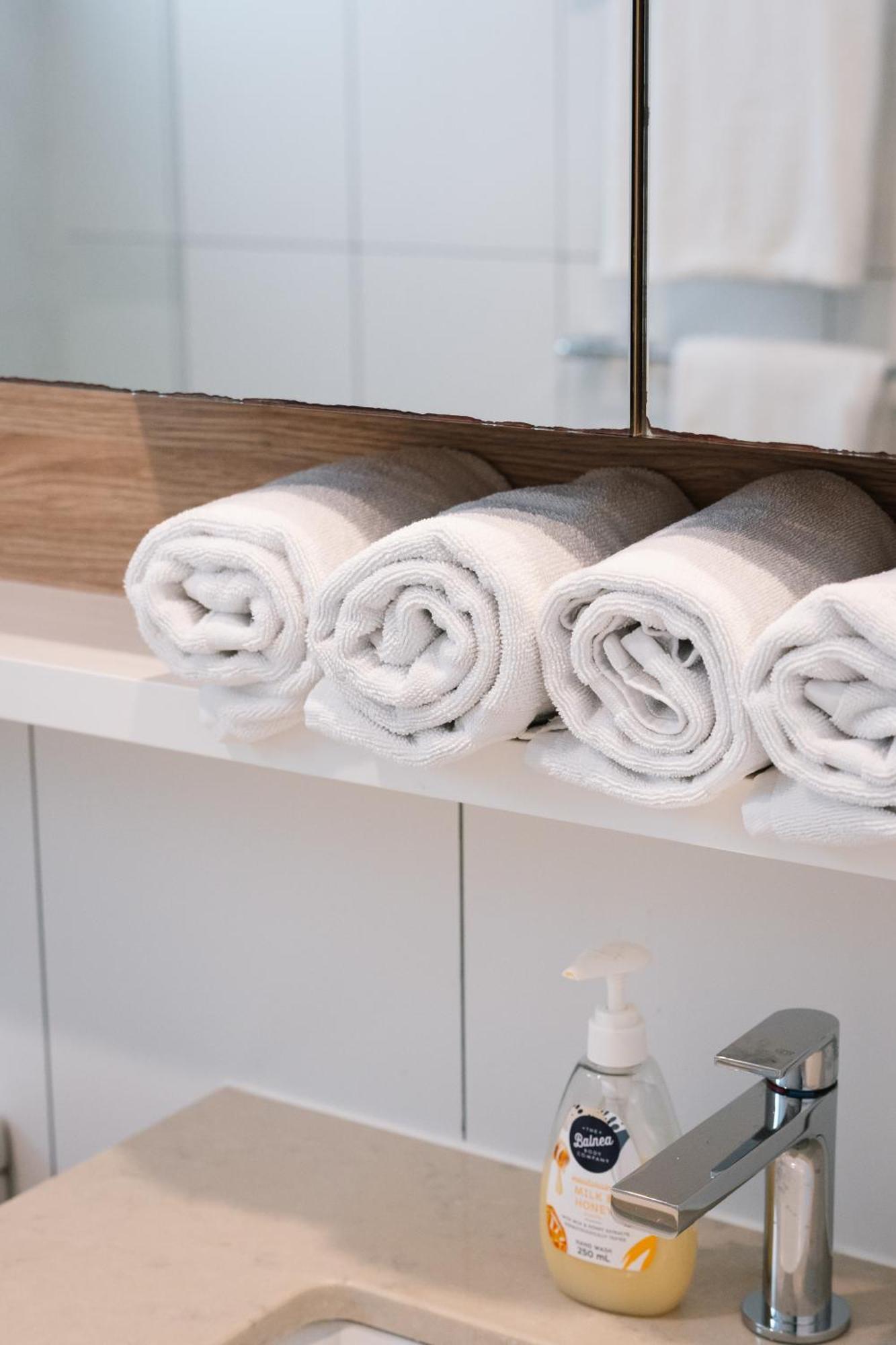 Bright 2br With Sofa Bed In Woolloongabba *