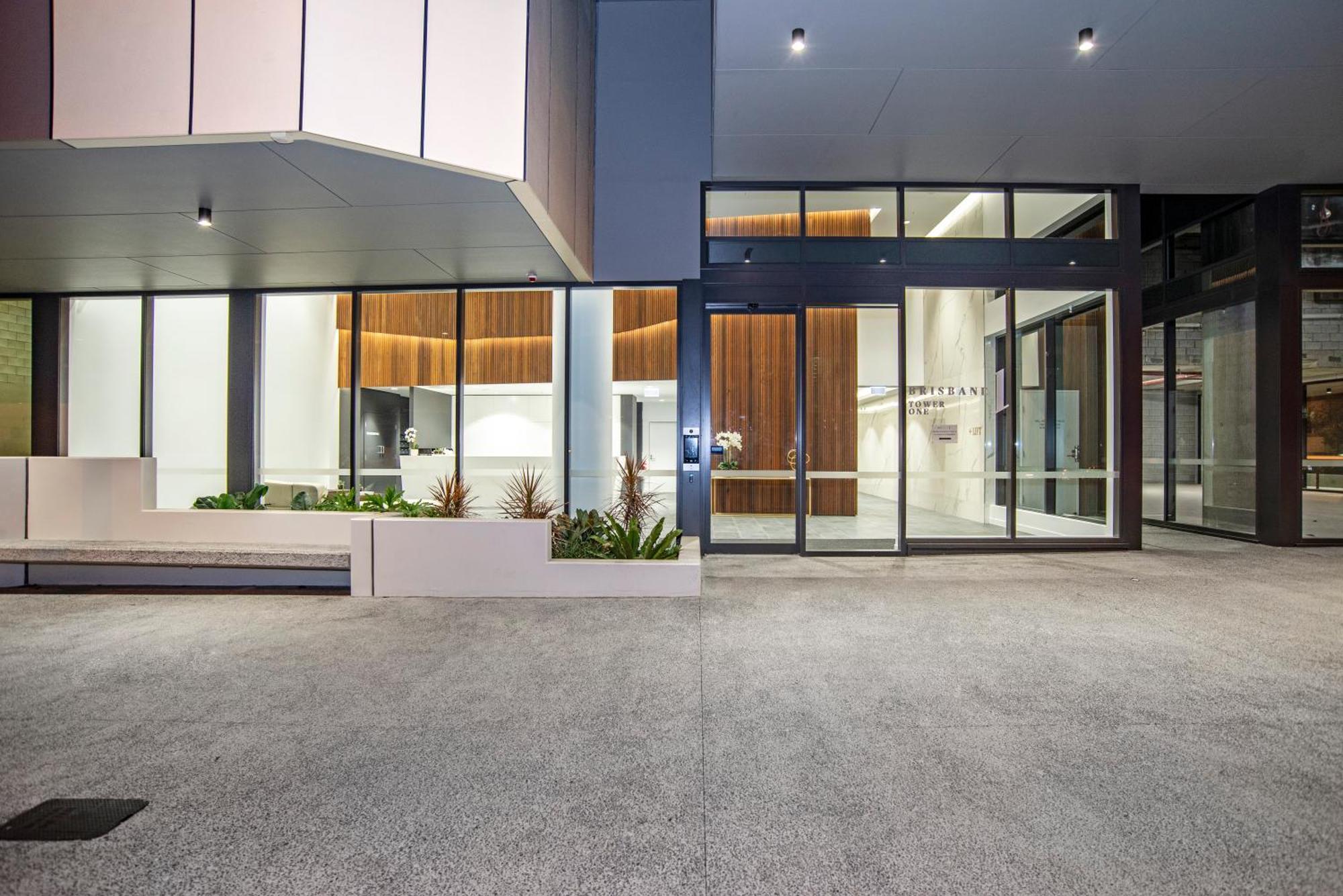 Neat And Cozy 1br With Amazing Facilities Brisbane