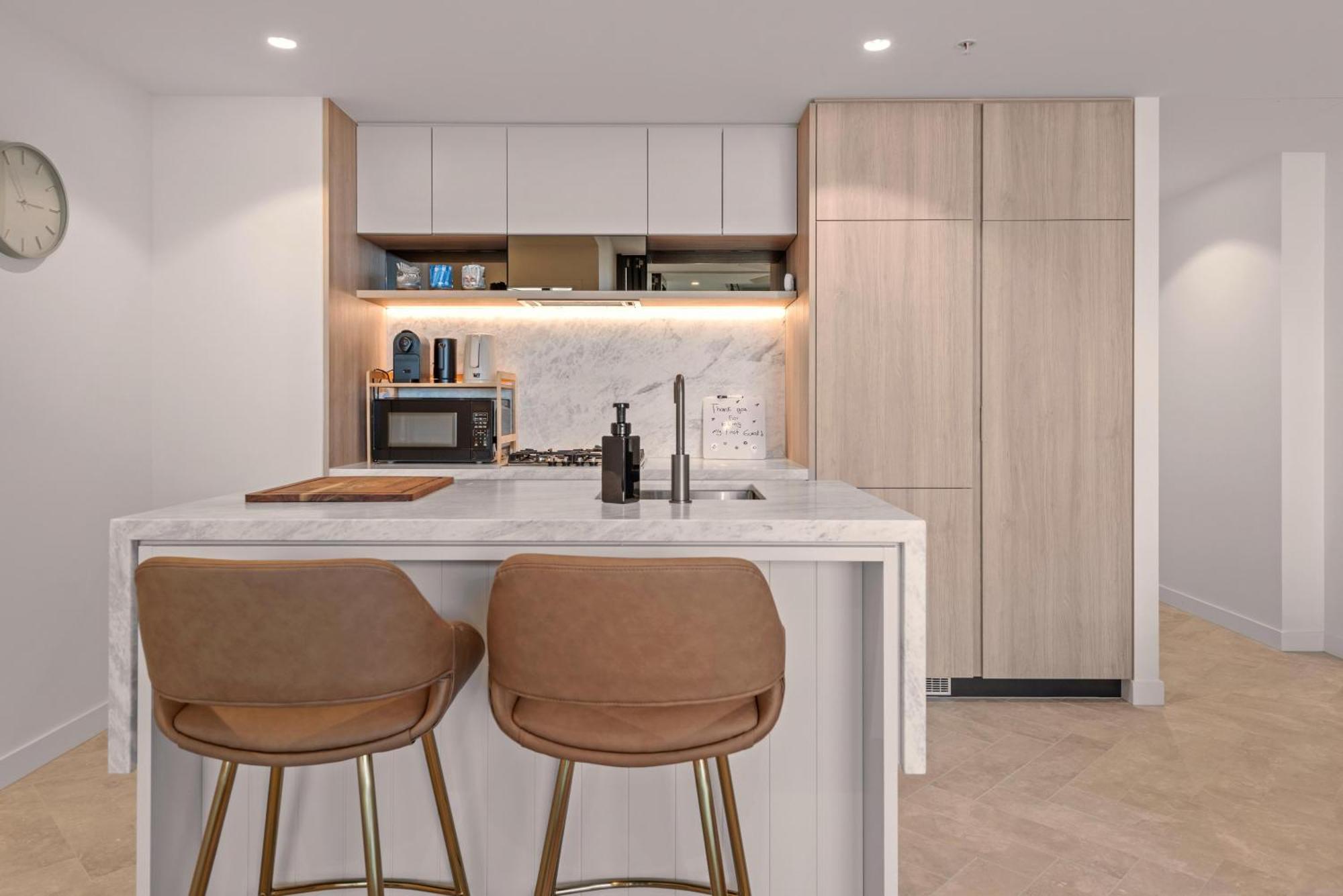 Queen's Wharf 1br With View, Pool And Free Parking Apartment