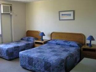 Hamilton Motor Motel 3*