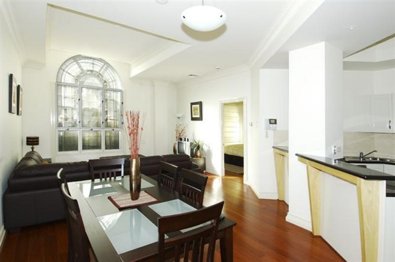 Macarthur Chambers 5*