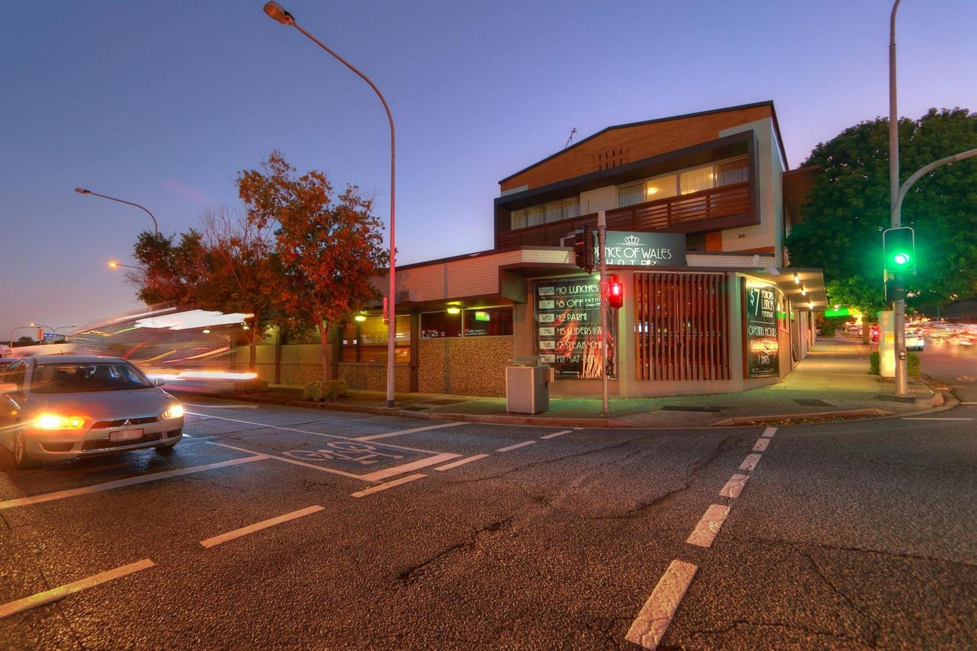 Hotel Nightcap At Of Wales Brisbane